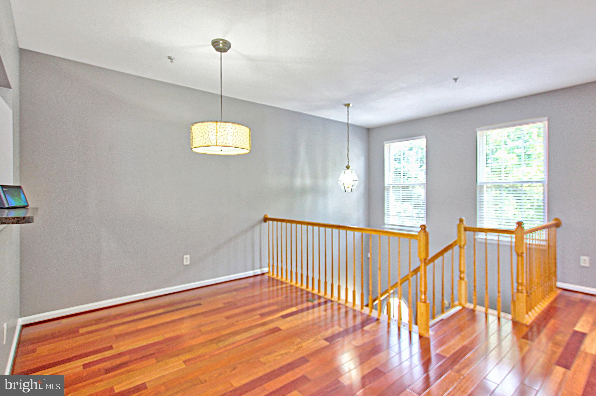 WOODVIEW VILLAGE - Residential Lease