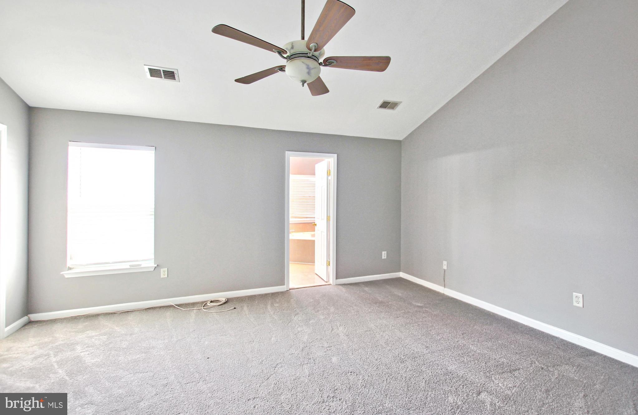 WOODVIEW VILLAGE - Residential Lease