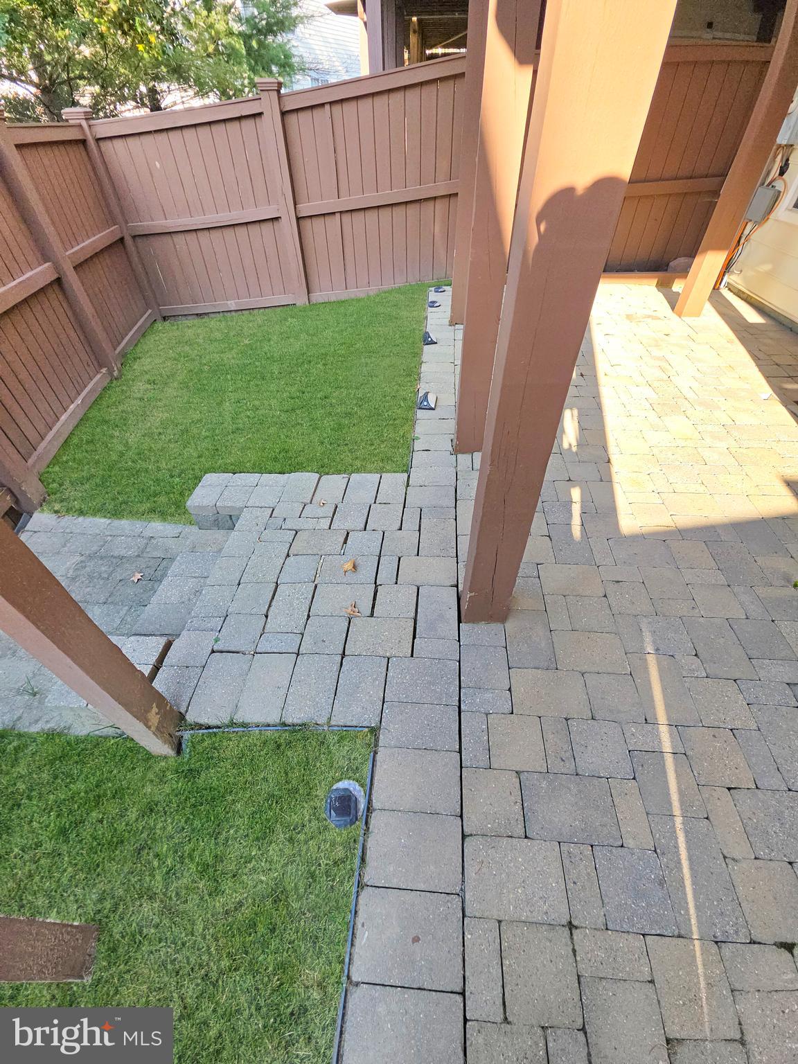 WOODVIEW VILLAGE - Residential Lease