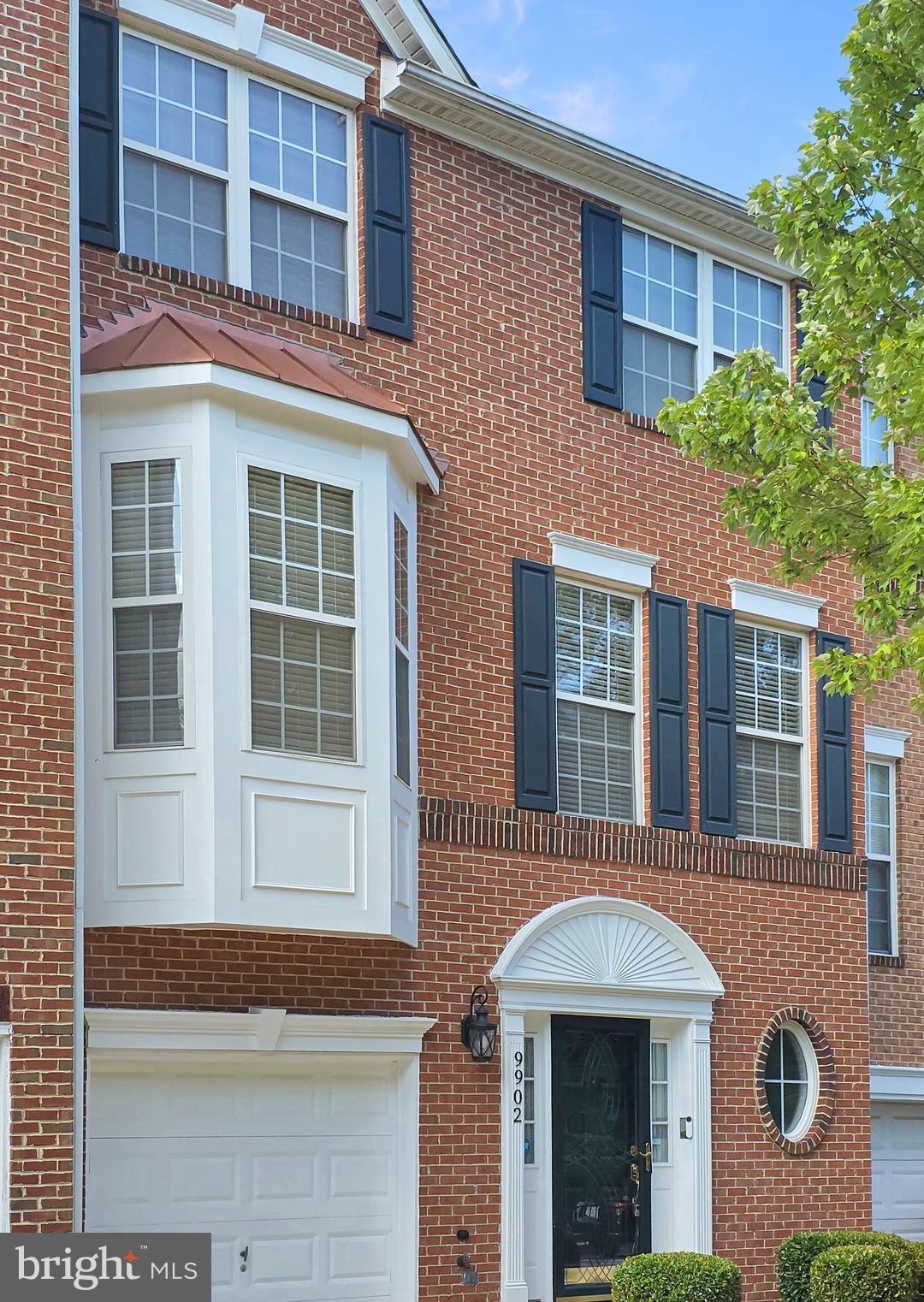 WOODVIEW VILLAGE - Residential Lease