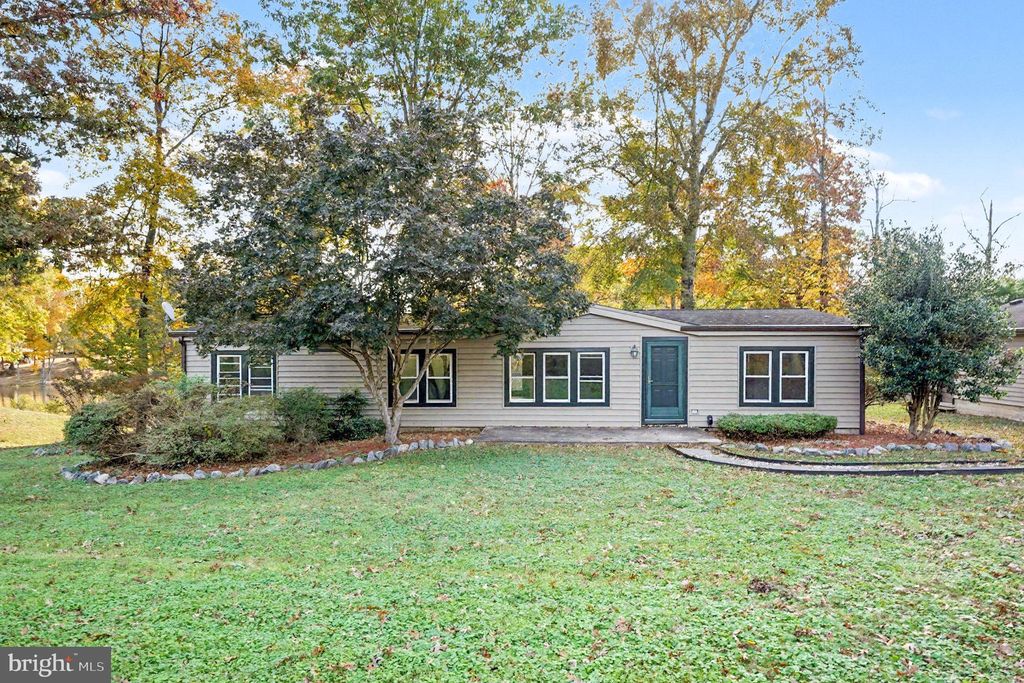 Photo of 17 Ruby Drive, STAFFORD, VA 22554 (MLS # VAST2043464)