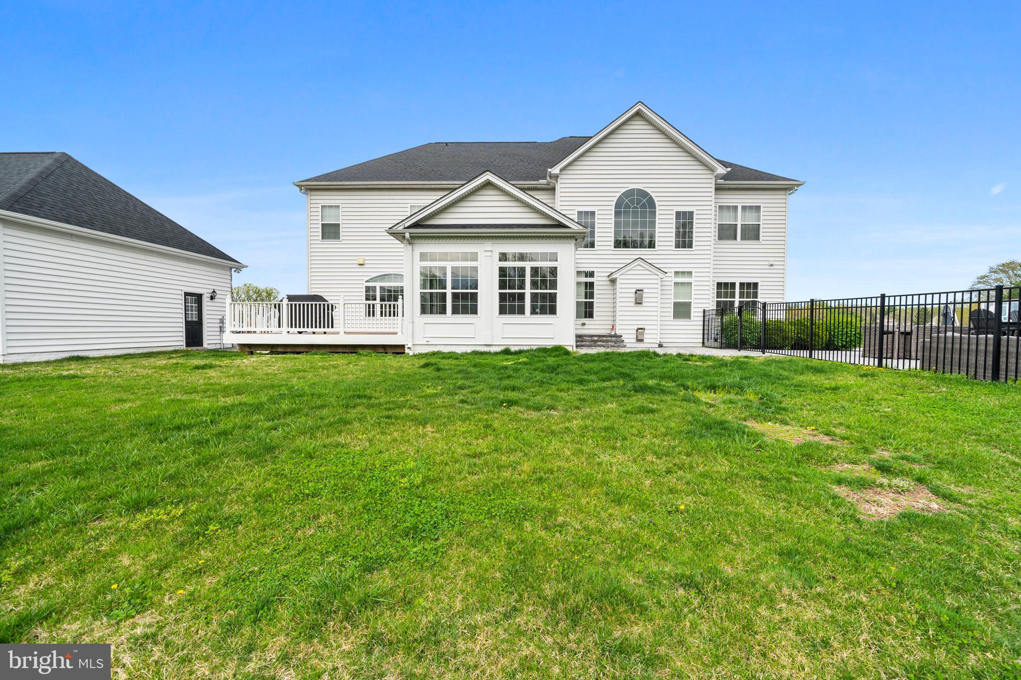 THE LAKES AT TWIN SHIELDS - Residential