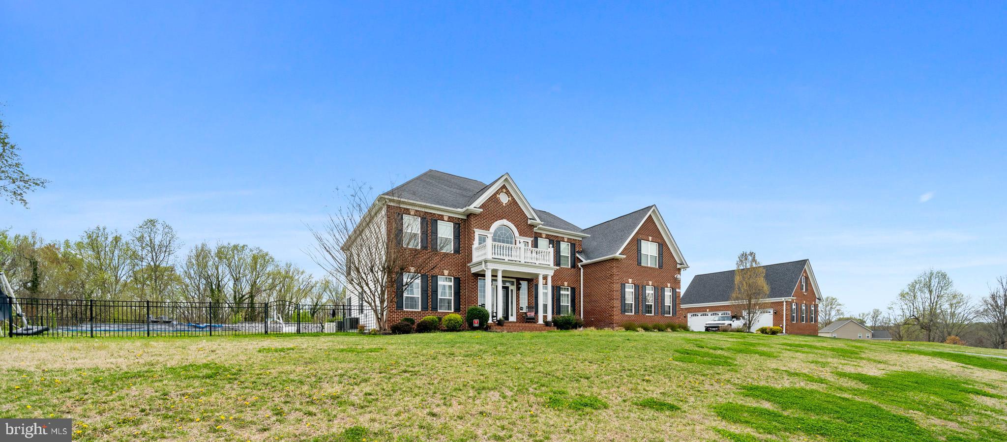 THE LAKES AT TWIN SHIELDS - Residential