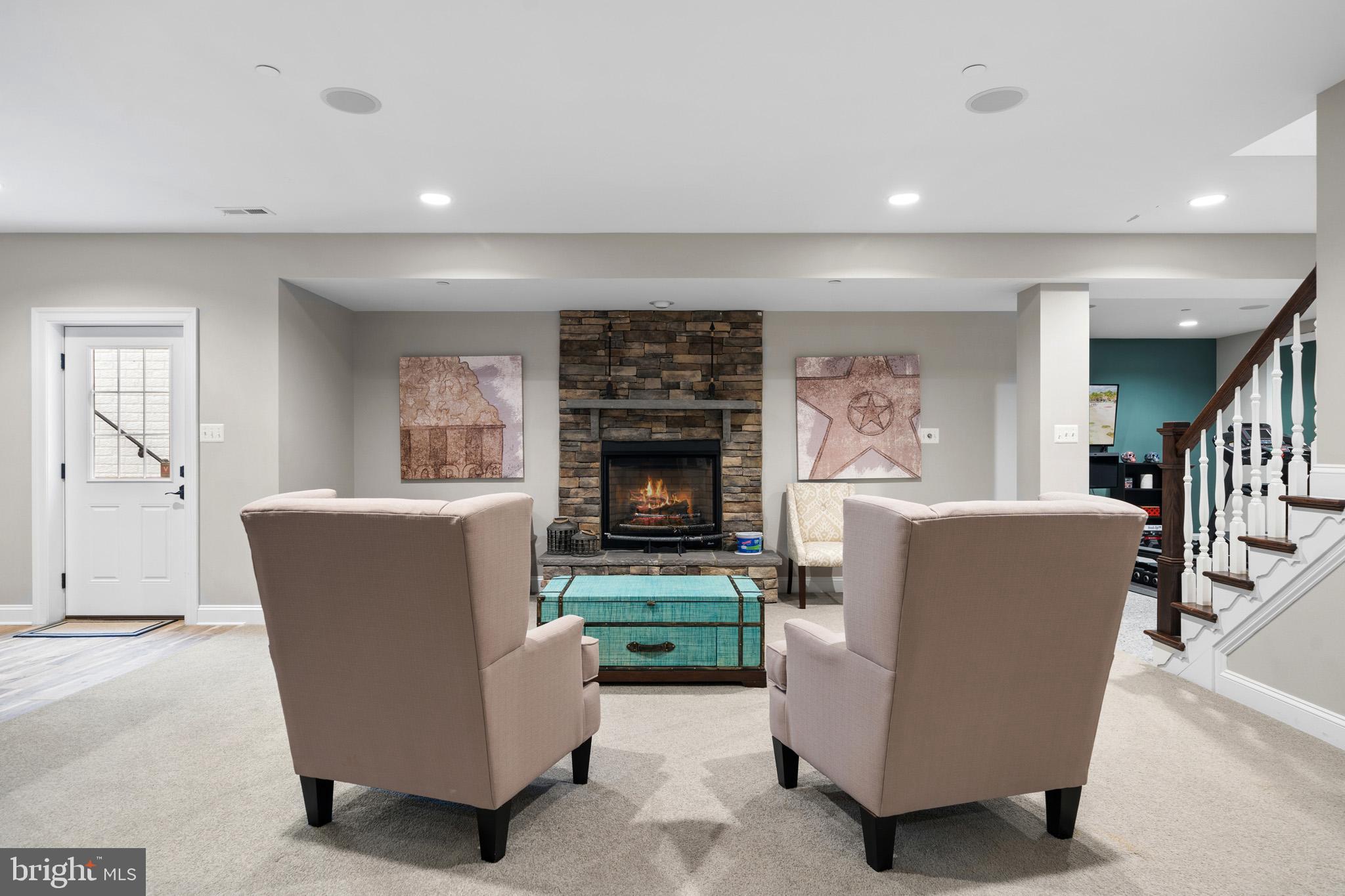 THE LAKES AT TWIN SHIELDS - Residential