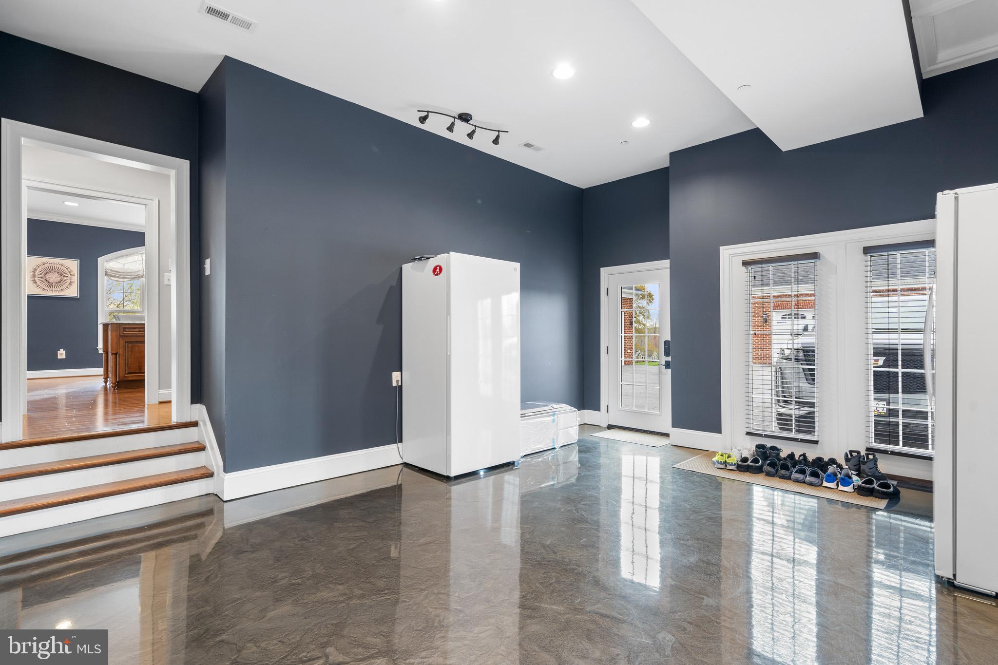 THE LAKES AT TWIN SHIELDS - Residential