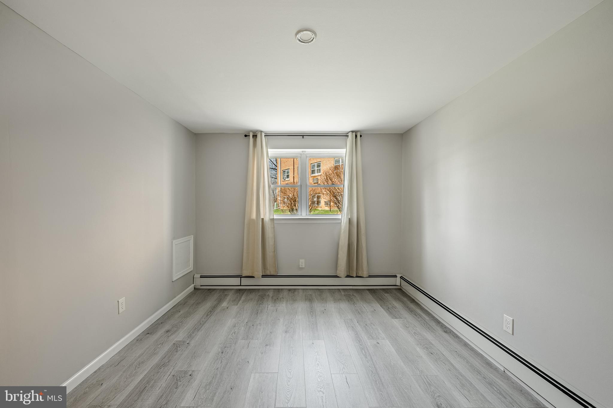 DOWNINGTOWN COMMON - Residential