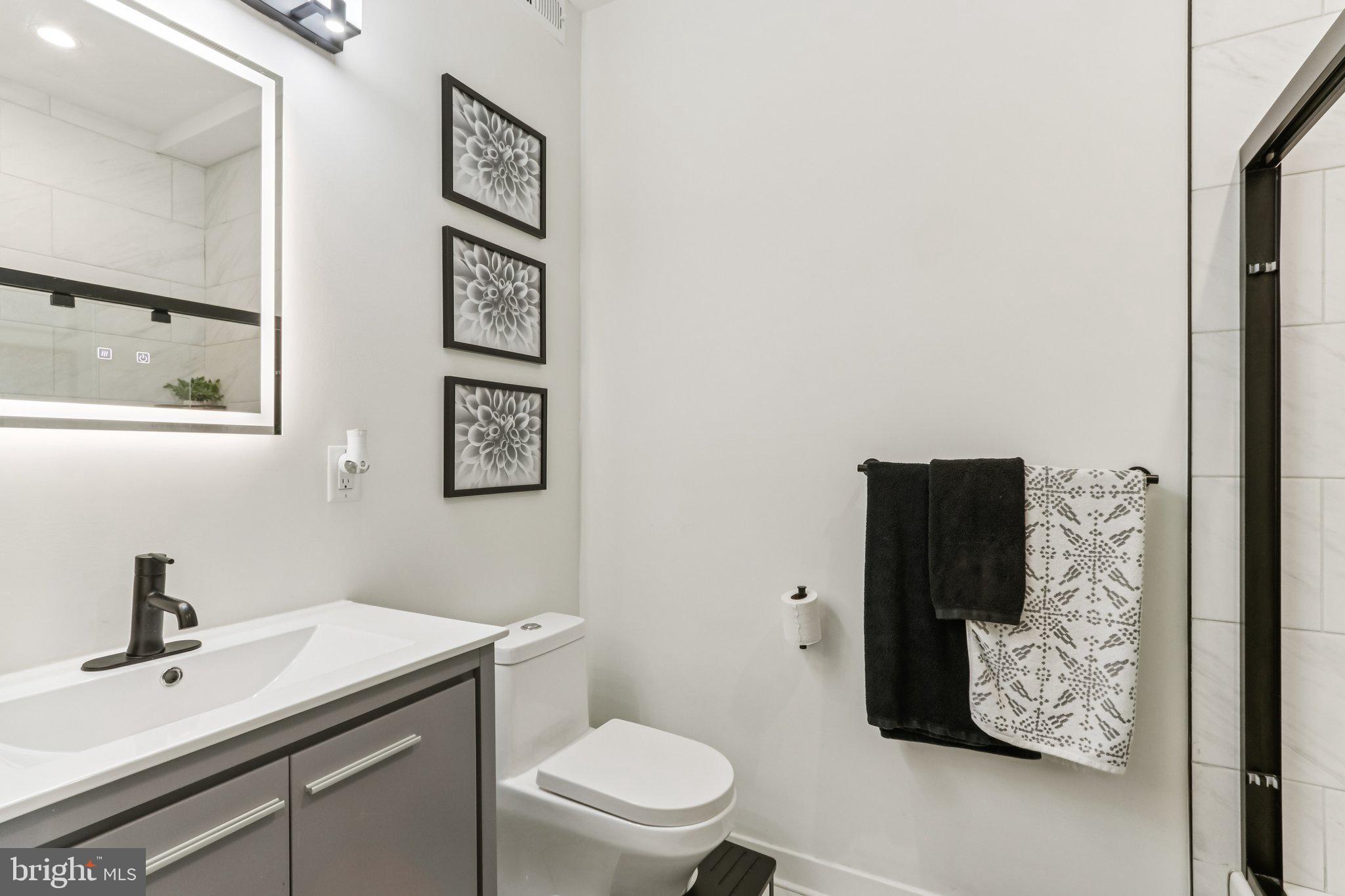 POINT BREEZE - Residential