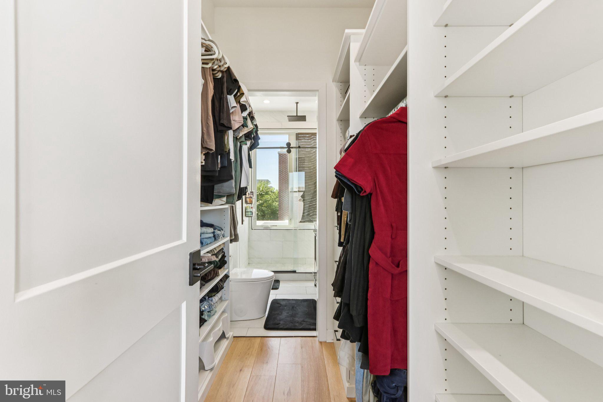 POINT BREEZE - Residential