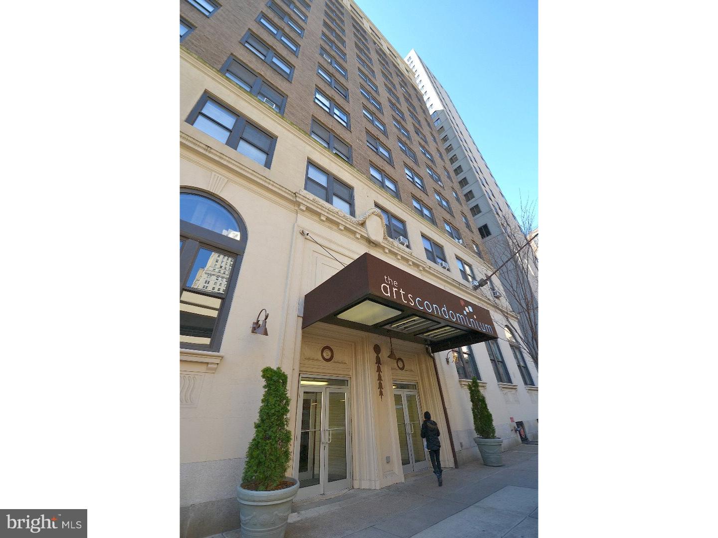 AVENUE OF THE ARTS - Residential Lease