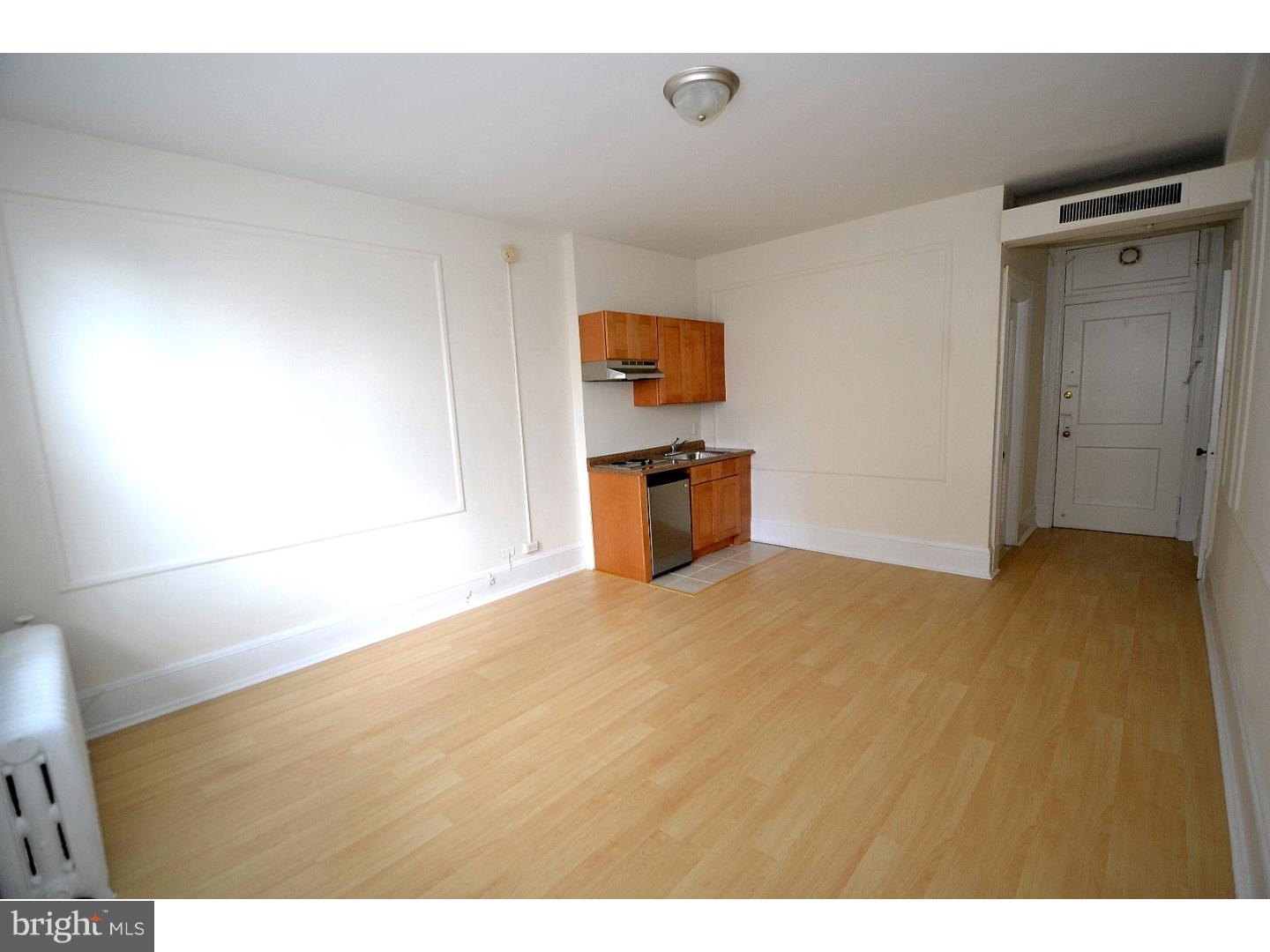 AVENUE OF THE ARTS - Residential Lease