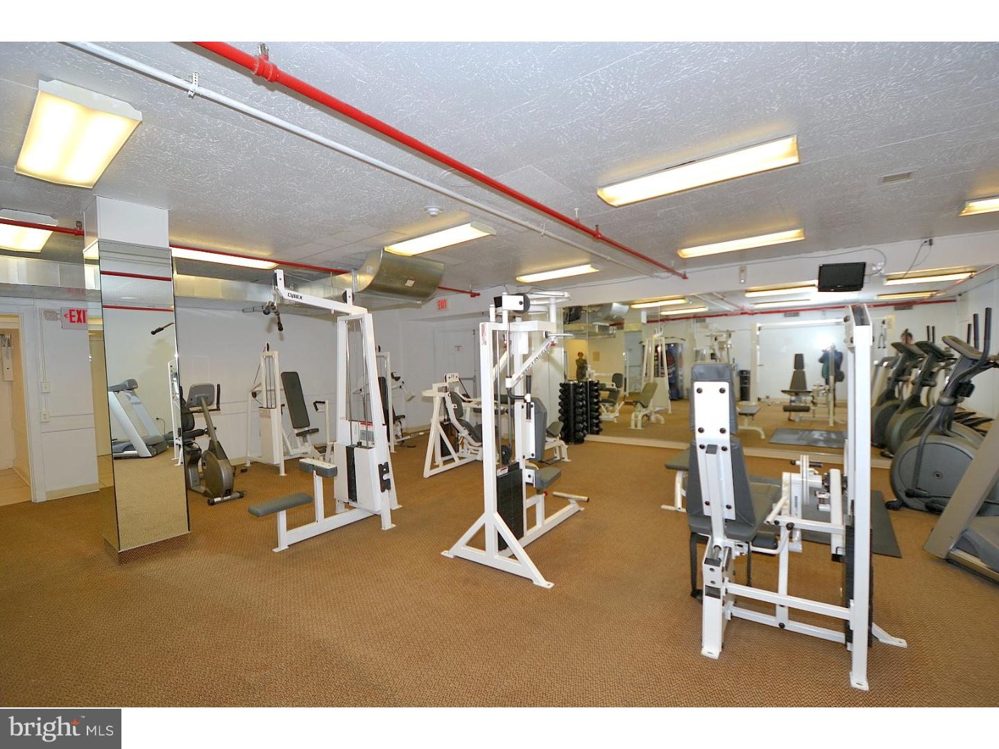 AVENUE OF THE ARTS - Residential Lease