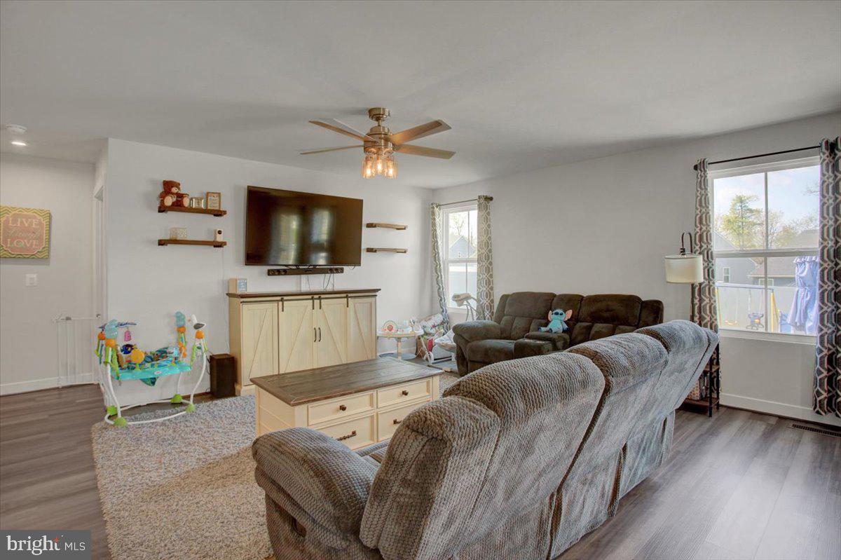 THE LAKES AT MARTINSBURG - Residential
