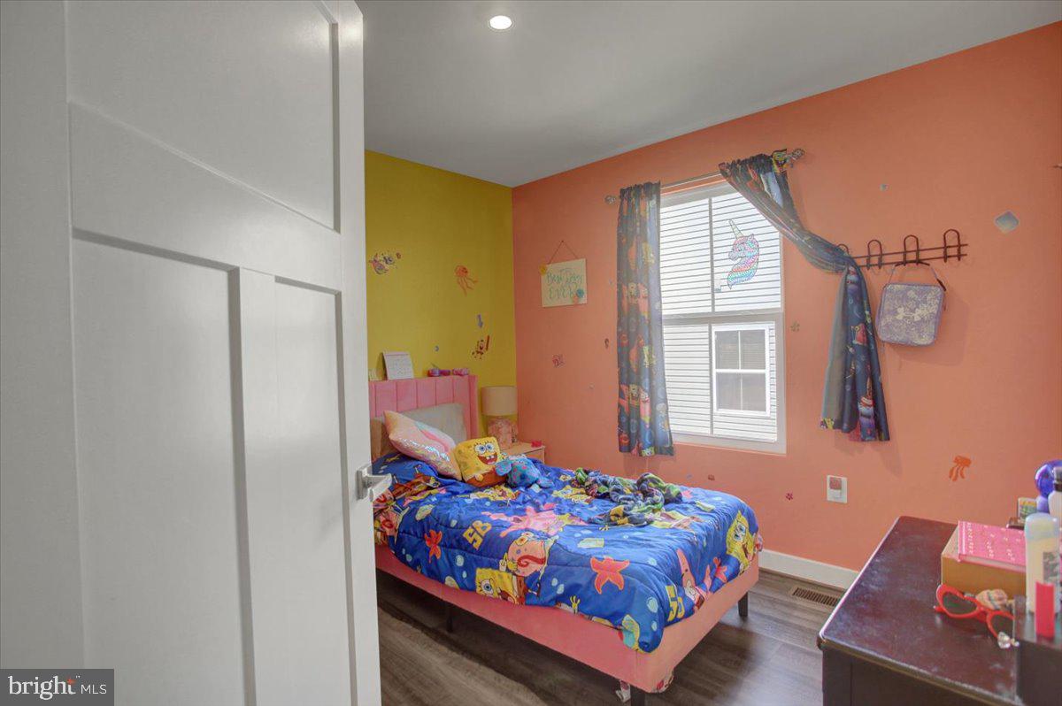 THE LAKES AT MARTINSBURG - Residential