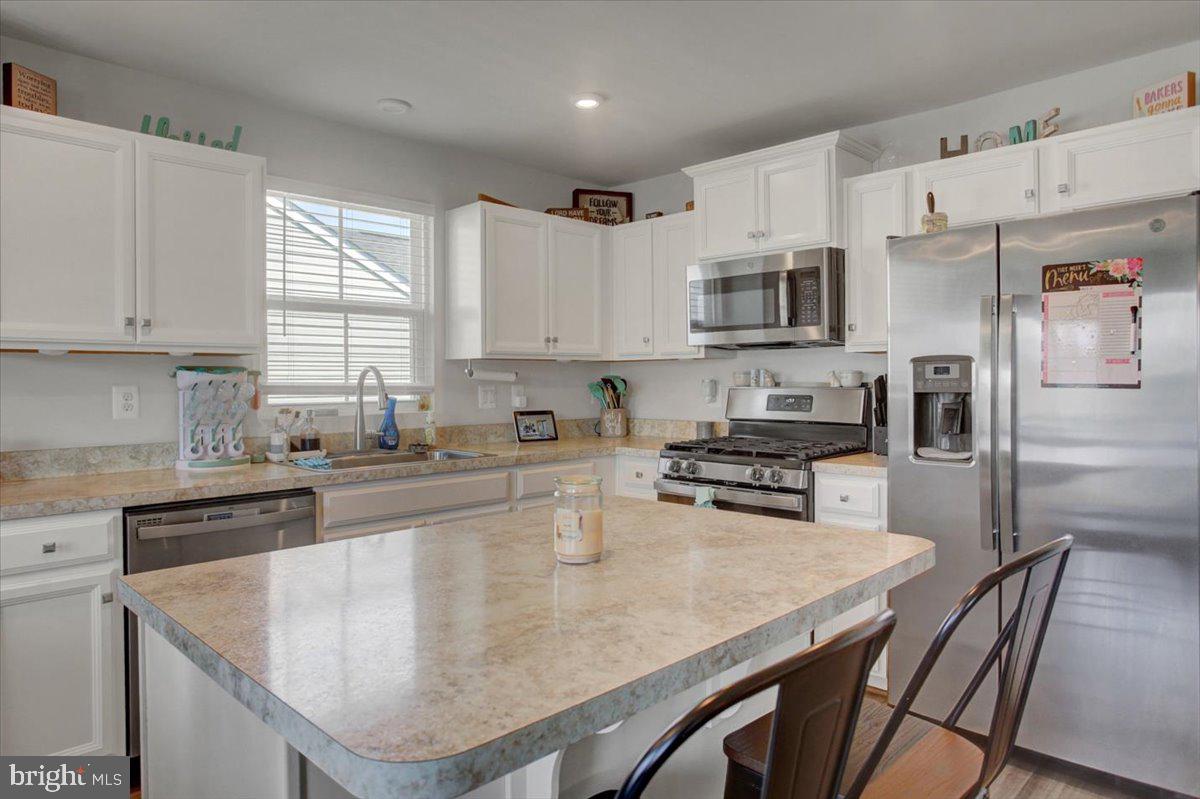 THE LAKES AT MARTINSBURG - Residential
