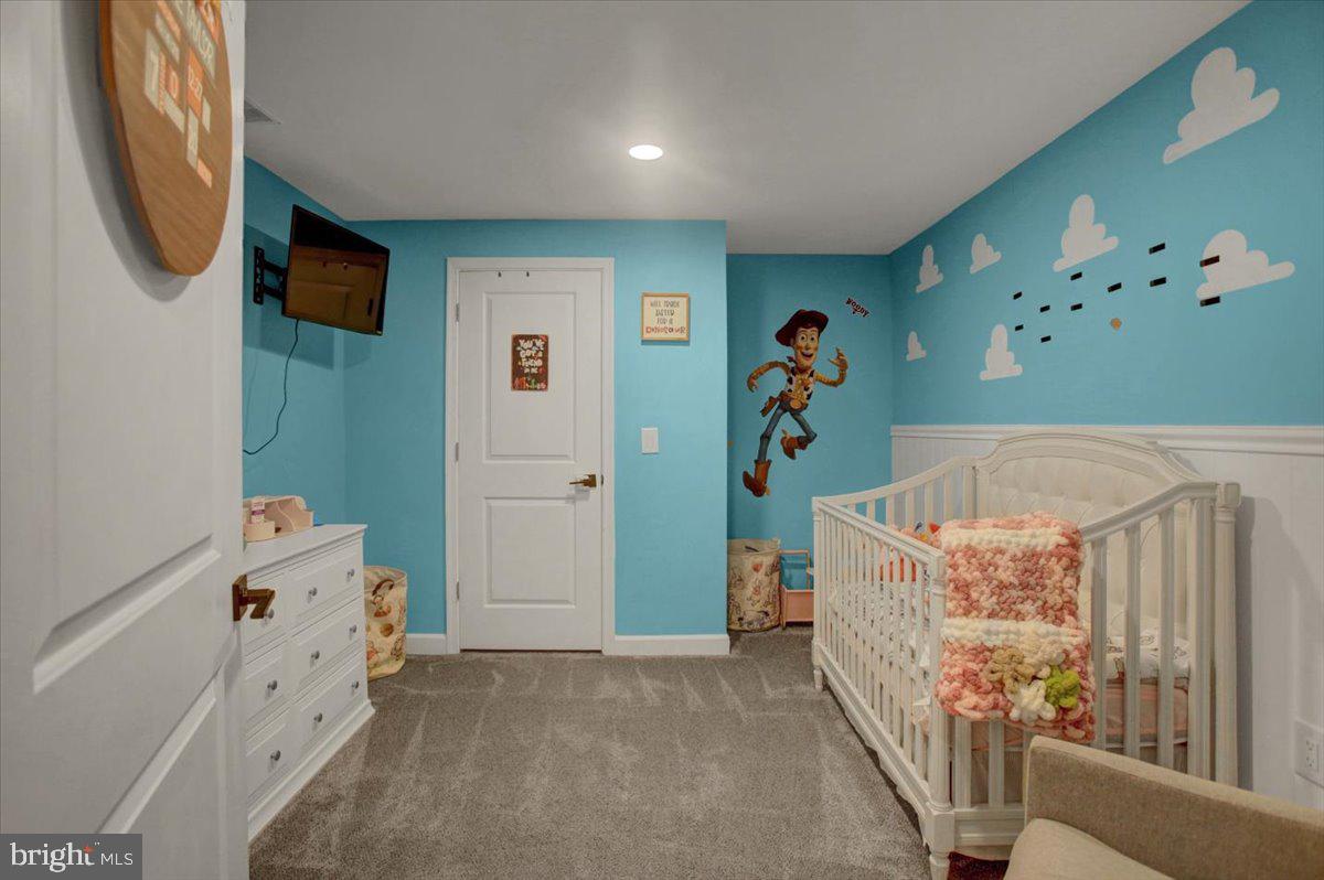 THE LAKES AT MARTINSBURG - Residential