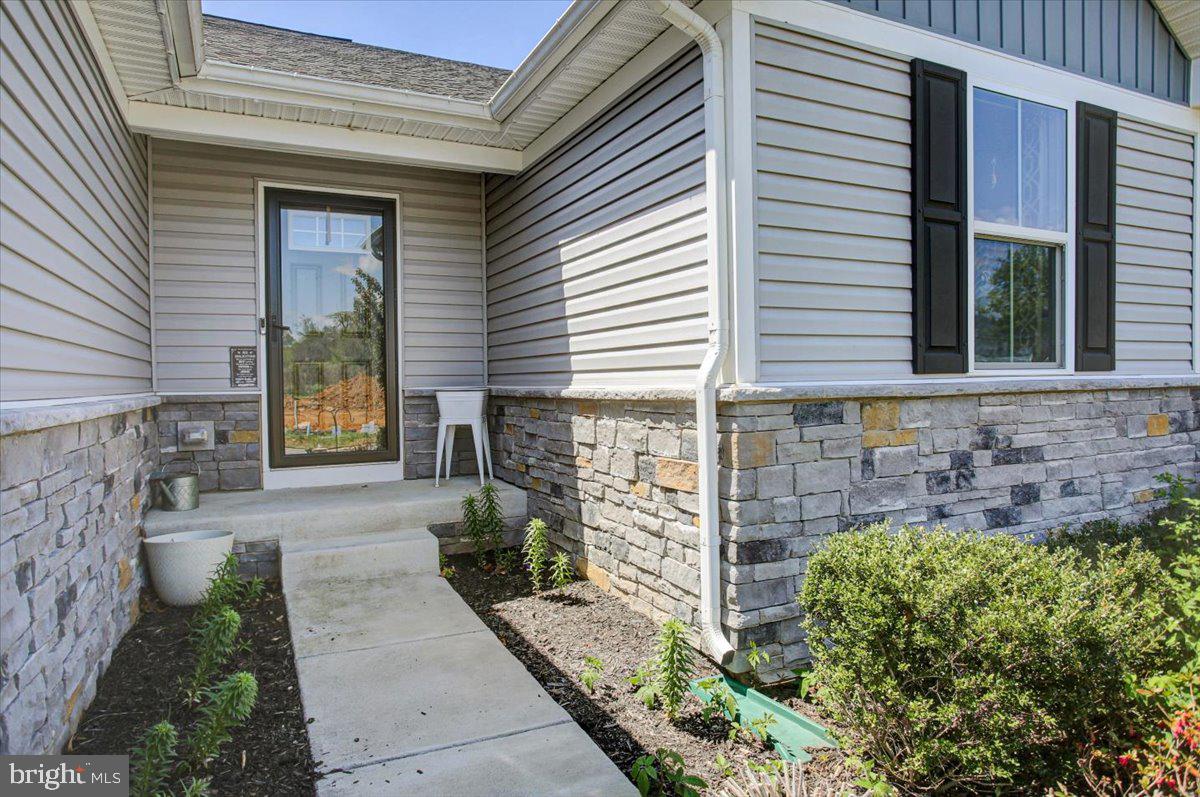 THE LAKES AT MARTINSBURG - Residential