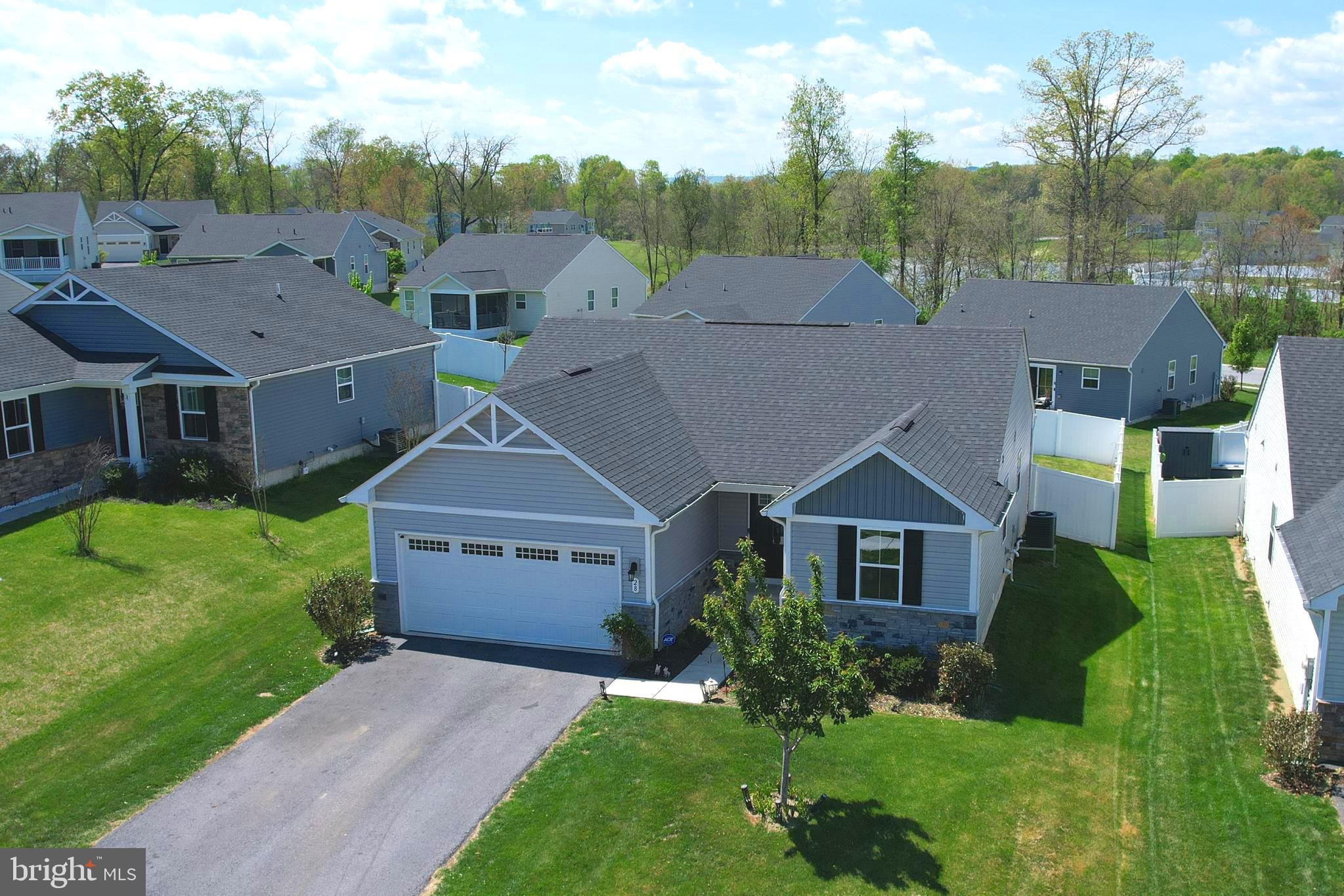 THE LAKES AT MARTINSBURG - Residential