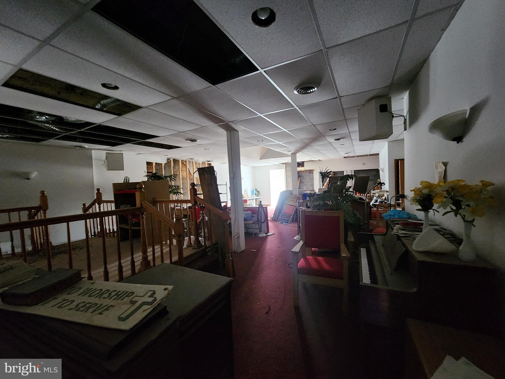 SANDTOWN-WINCHESTER - Residential