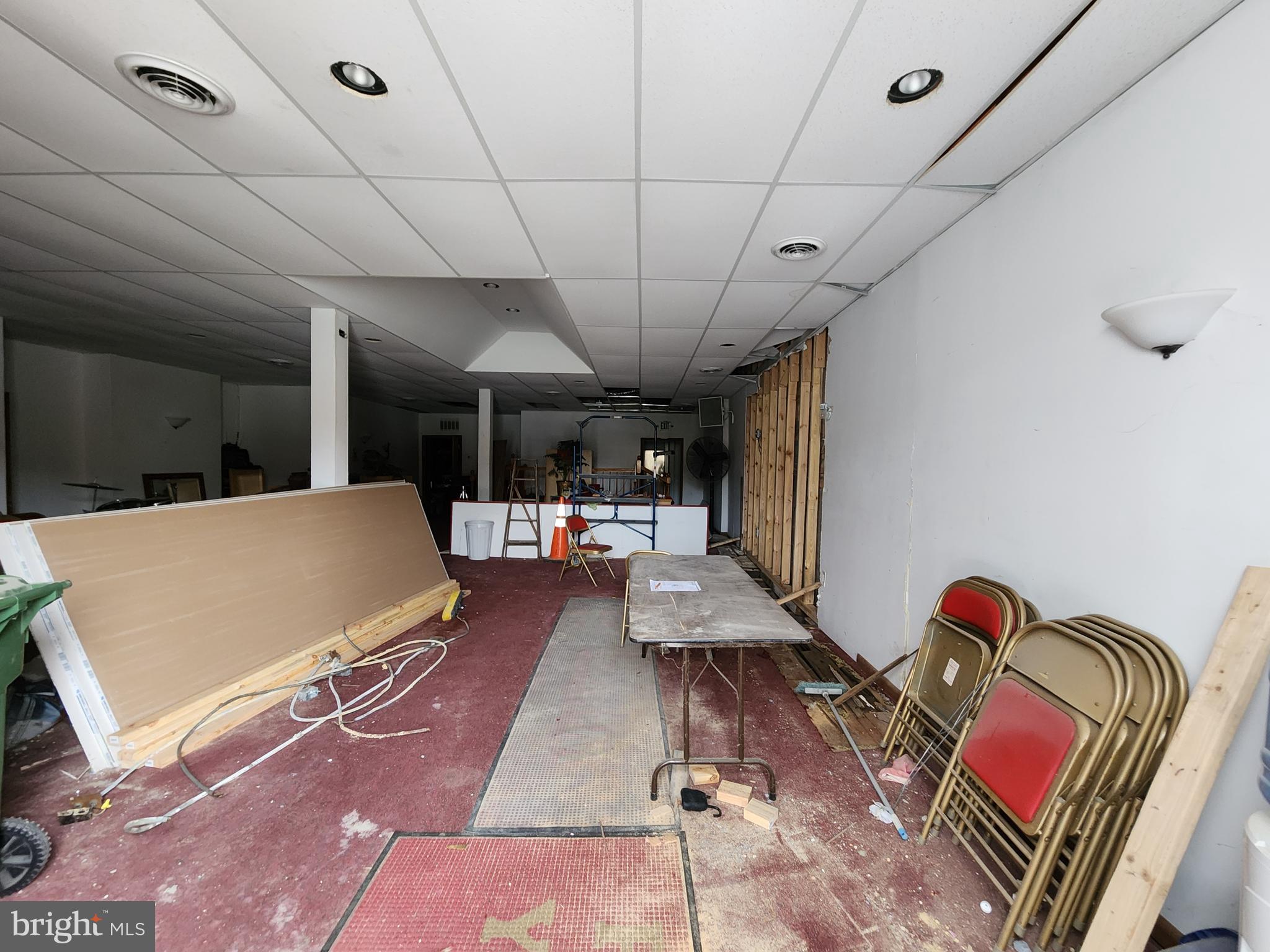 SANDTOWN-WINCHESTER - Residential