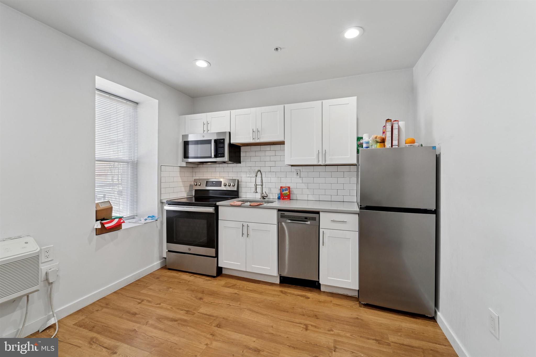 FAIRMOUNT - Residential Income