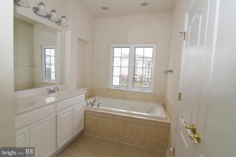 FAIR CHASE - Residential Lease