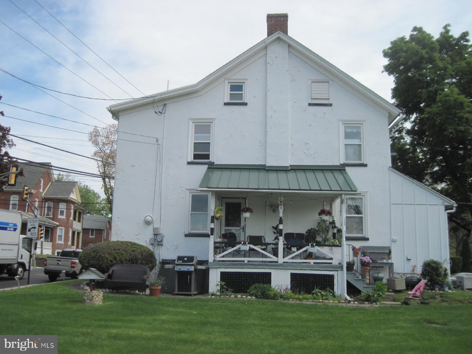 327 N 5TH STREET