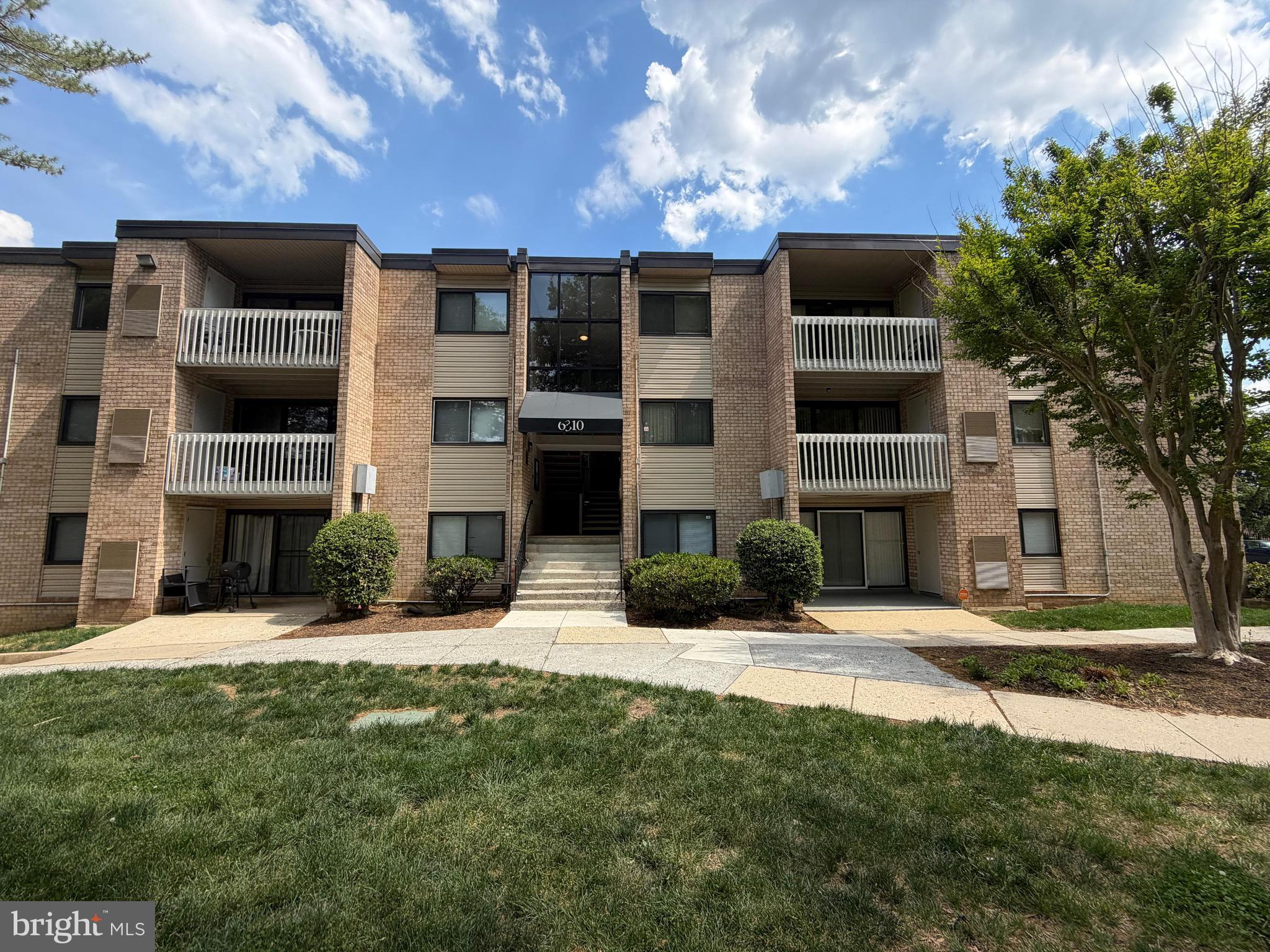 WESTWOOD PARK - Residential