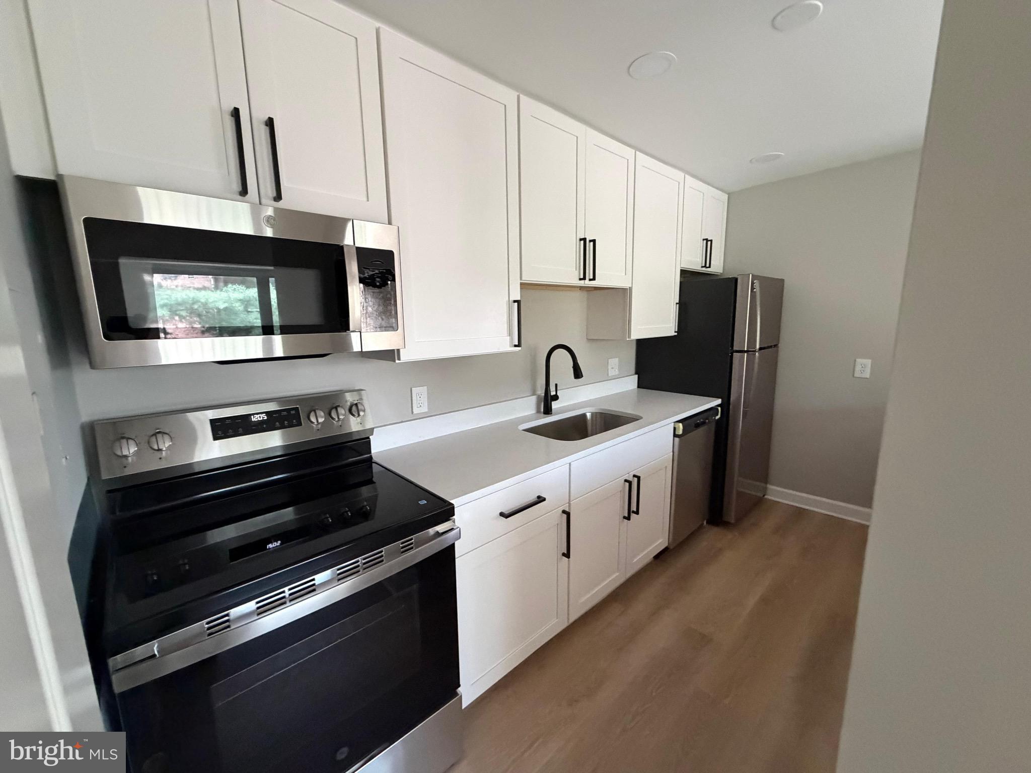 6310 HIL MAR DRIVE 10