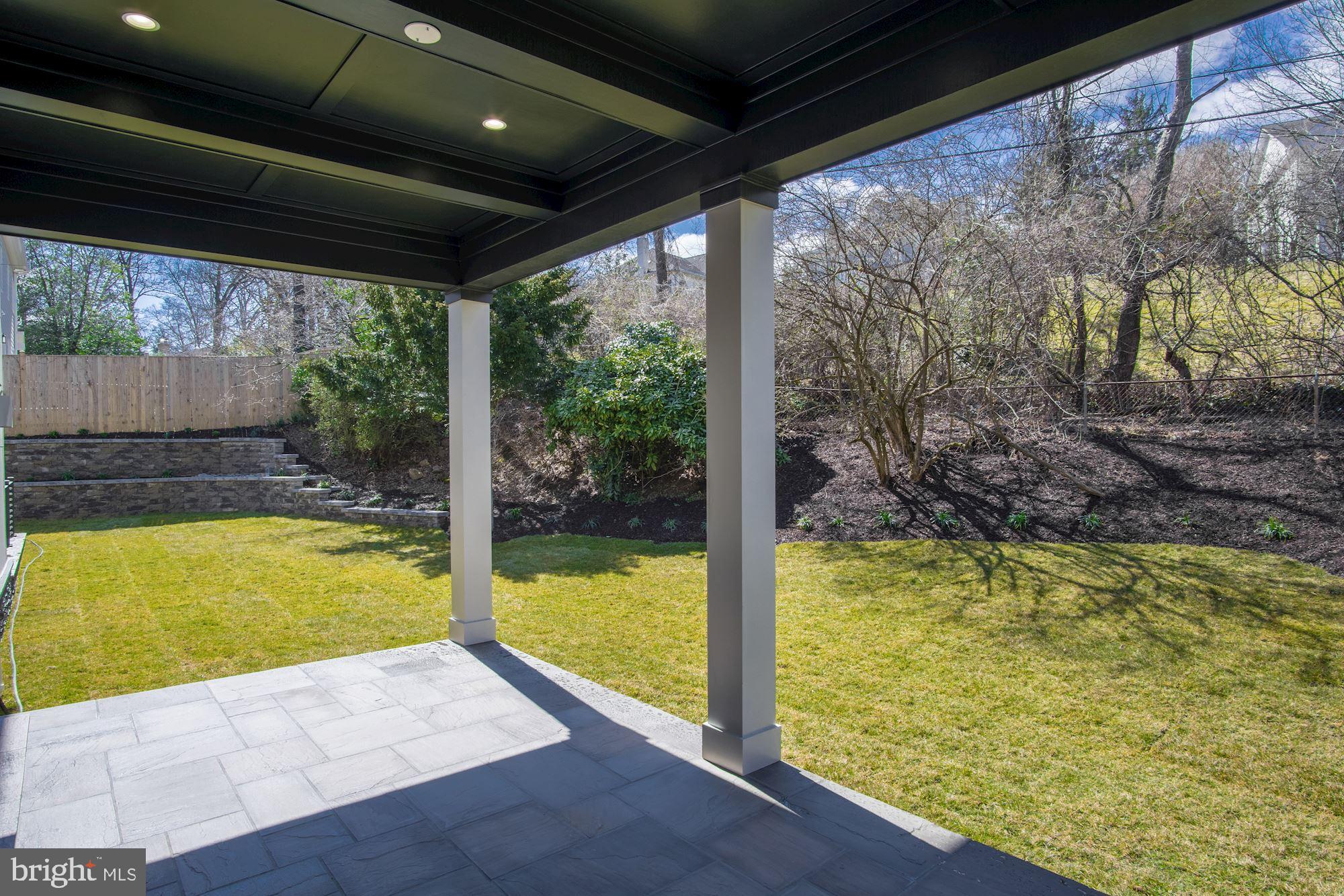 ROCK SPRING - Residential