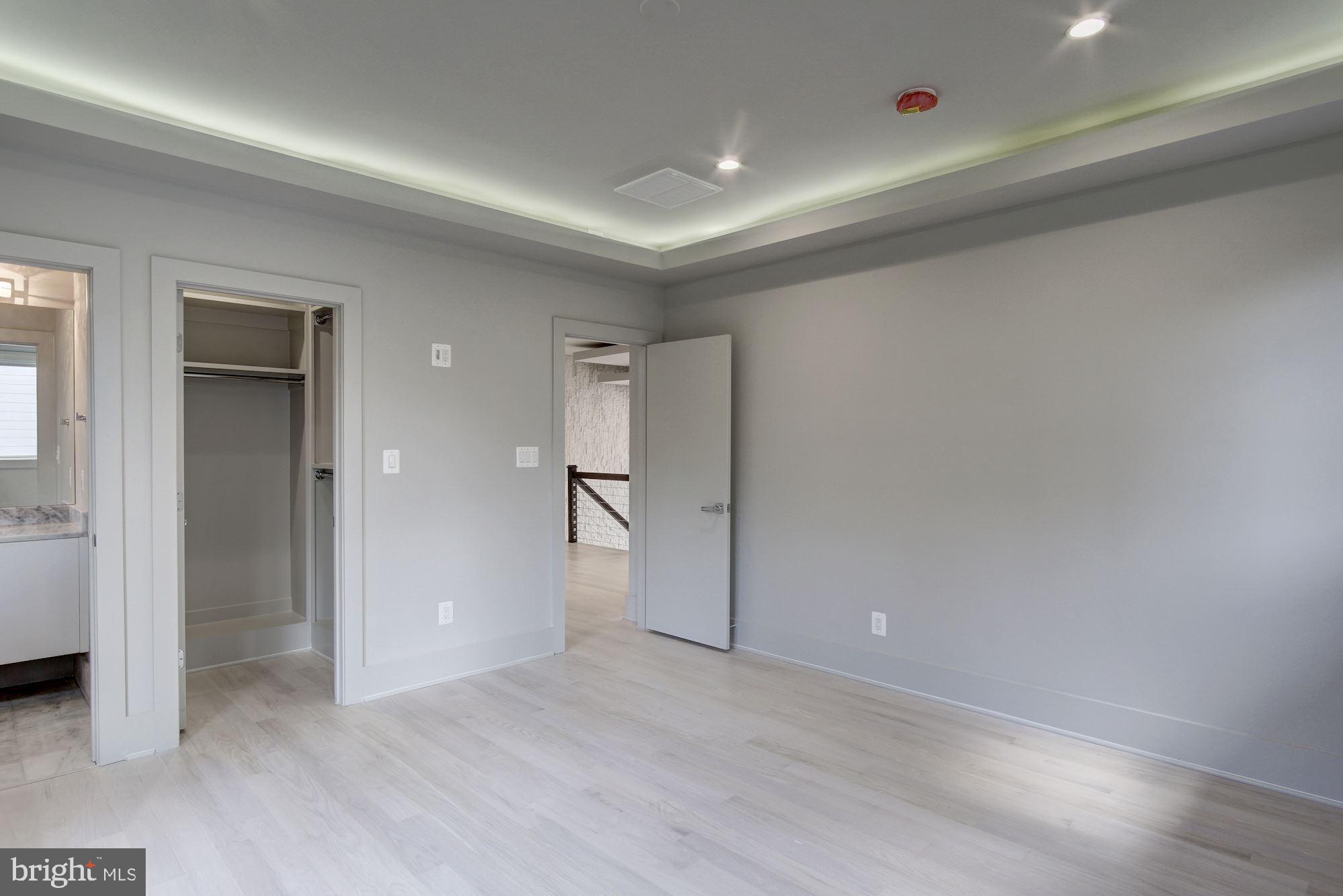 ROCK SPRING - Residential