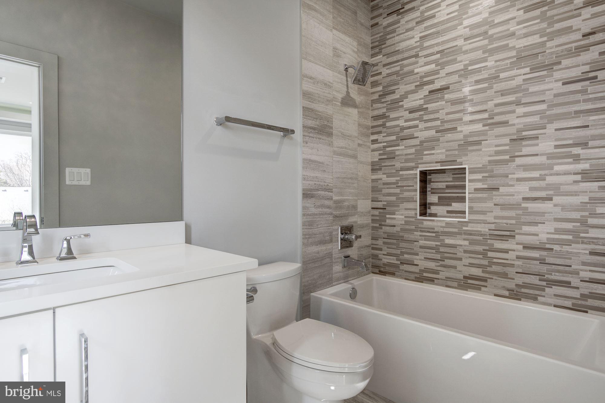 ROCK SPRING - Residential