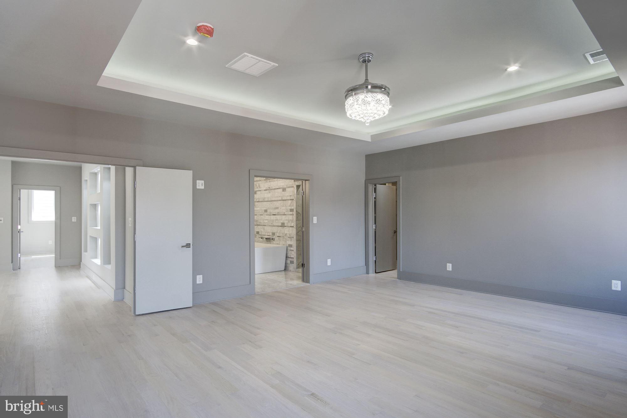 ROCK SPRING - Residential