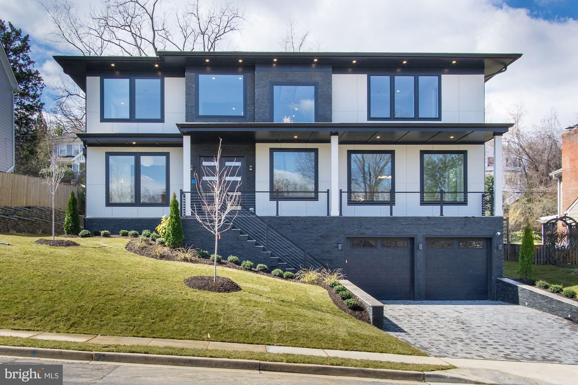 ROCK SPRING - Residential