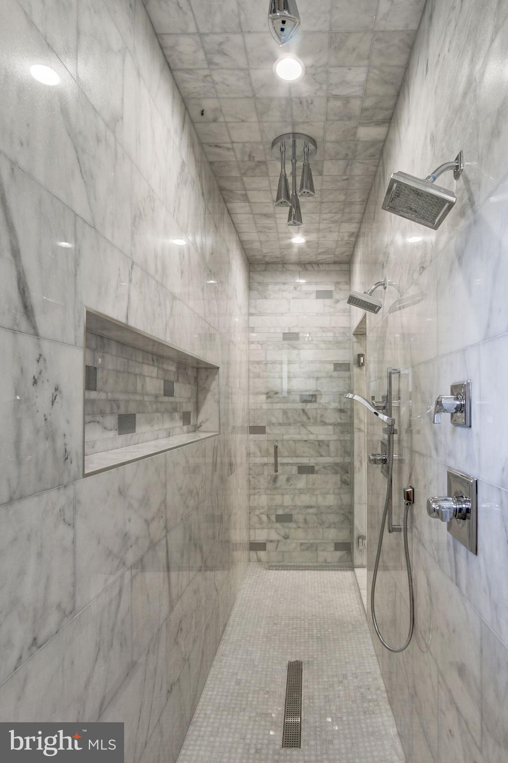 ROCK SPRING - Residential