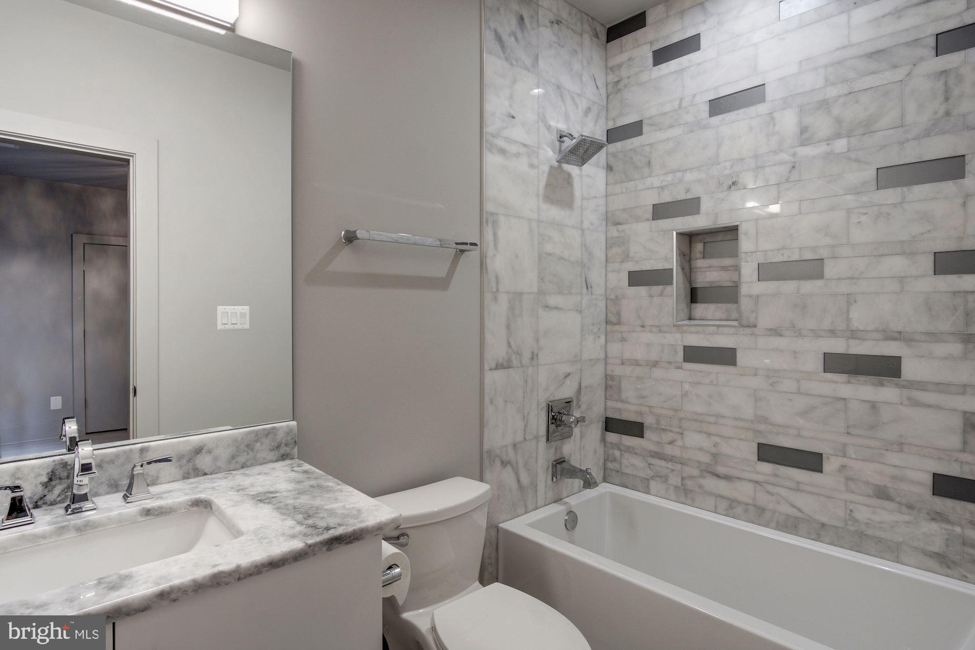 ROCK SPRING - Residential