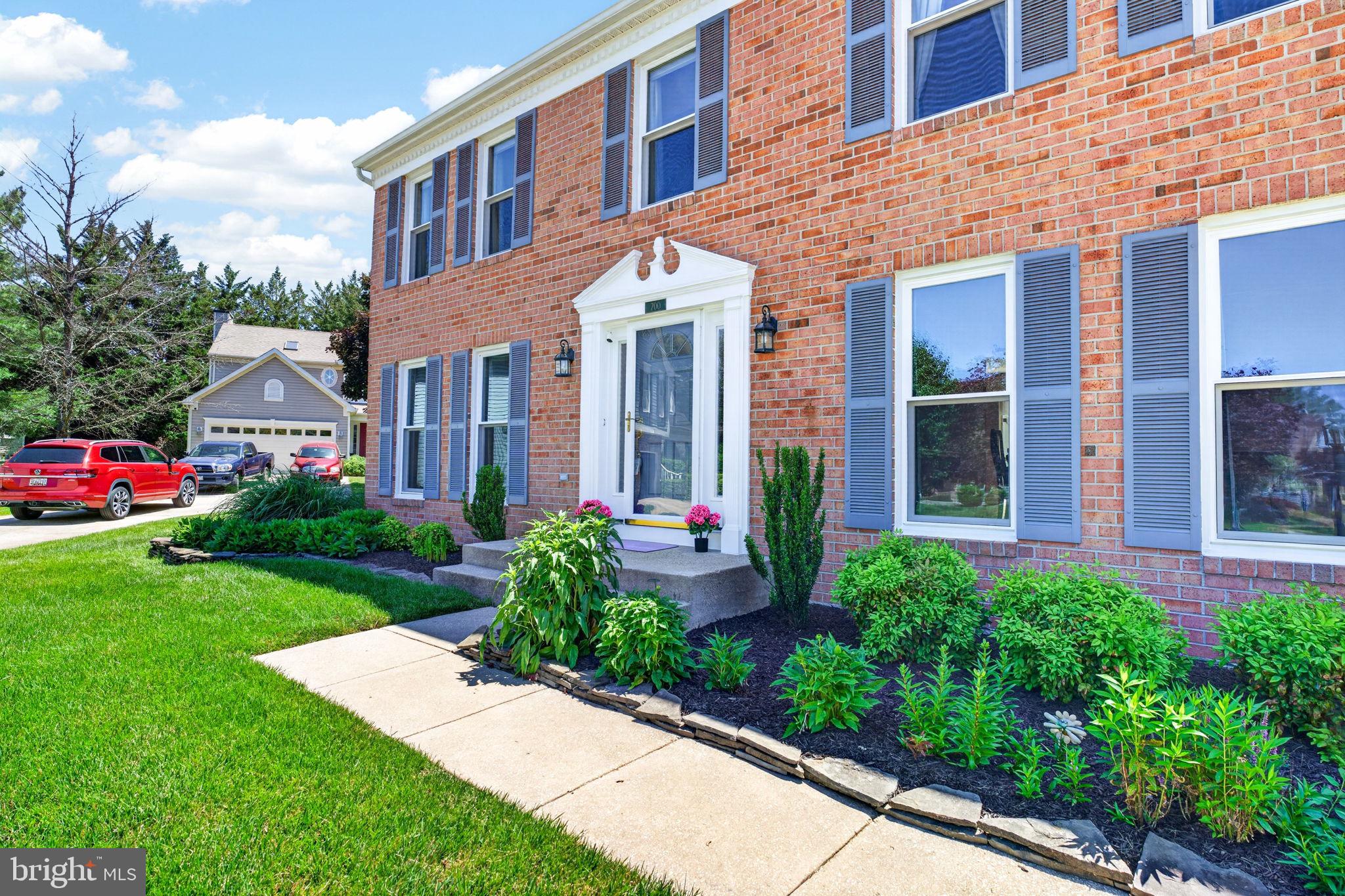 700 LELIA COURT