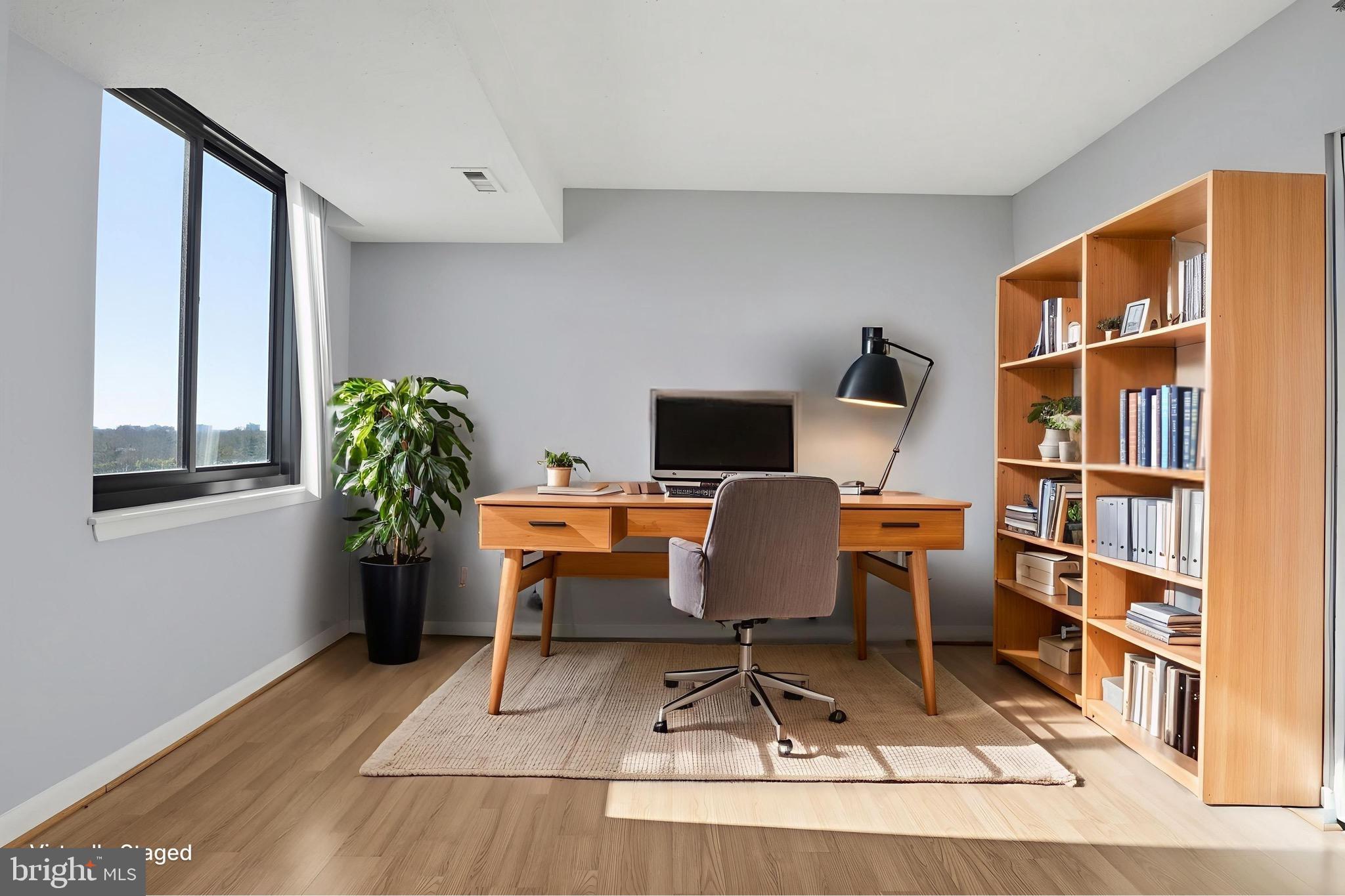 SKYLINE HOUSE - Residential