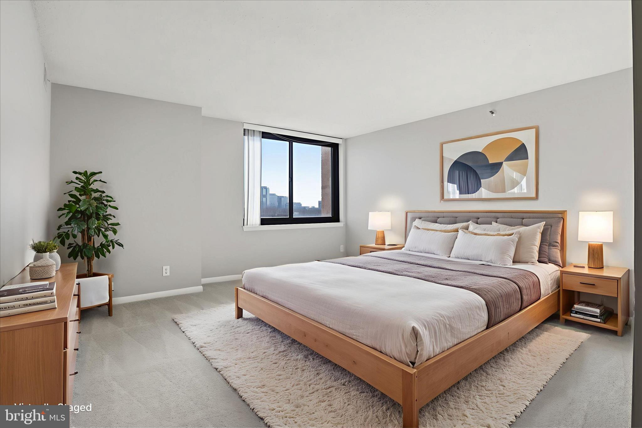 SKYLINE HOUSE - Residential