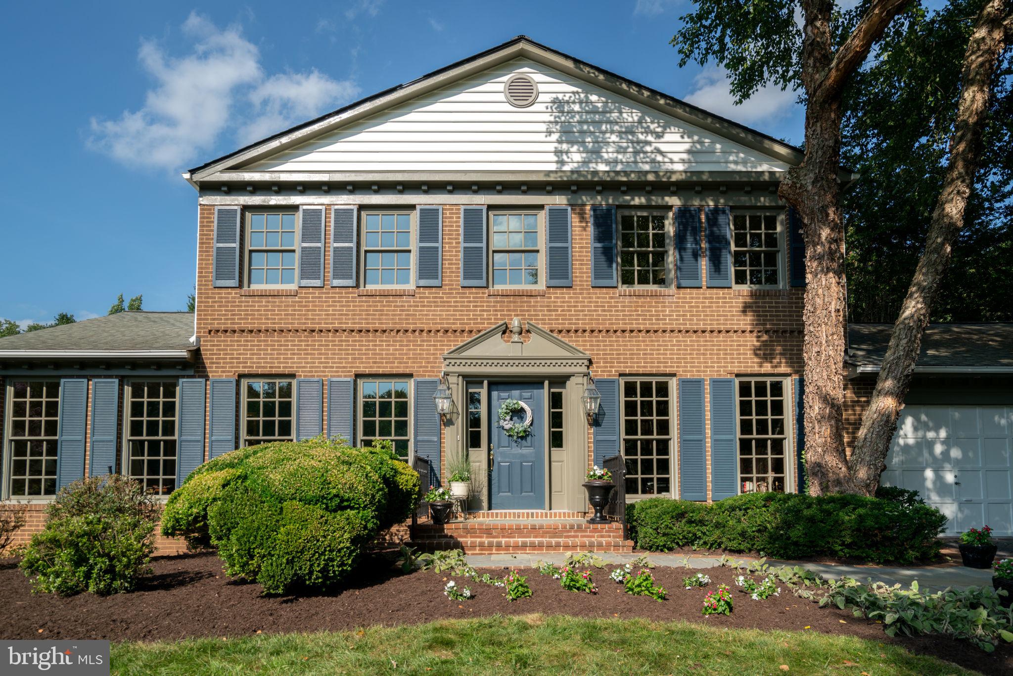 MC LEAN HUNT ESTATES - Residential