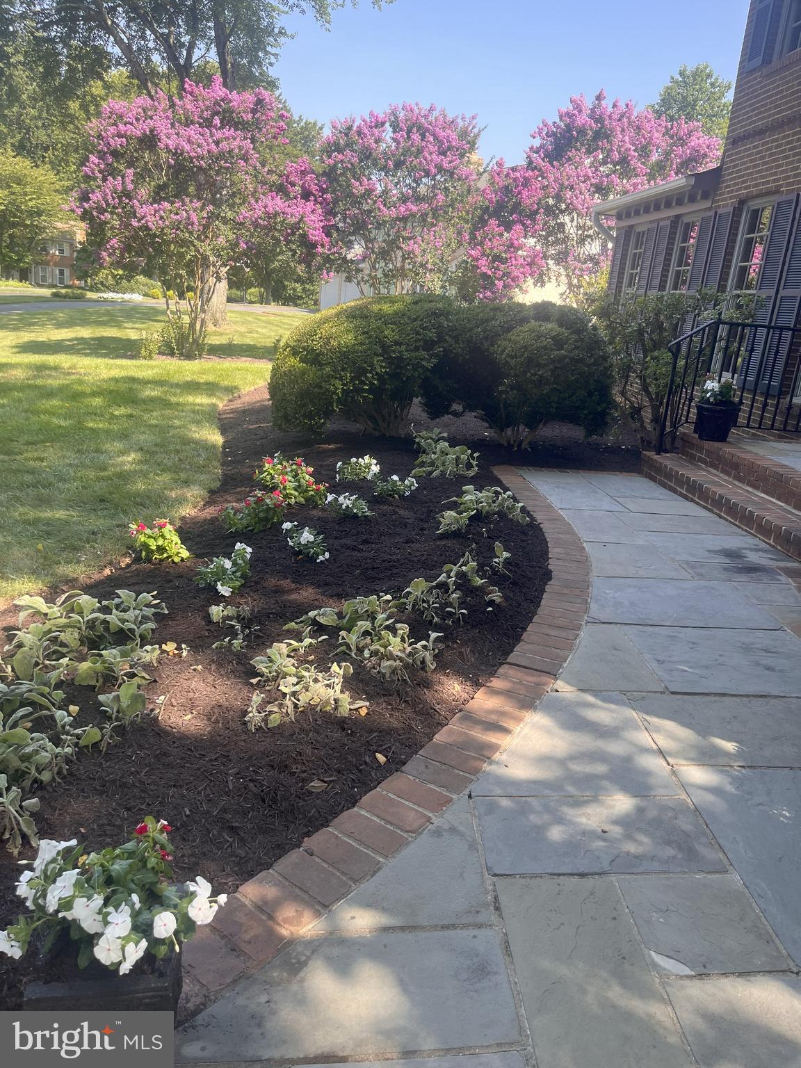 MC LEAN HUNT ESTATES - Residential