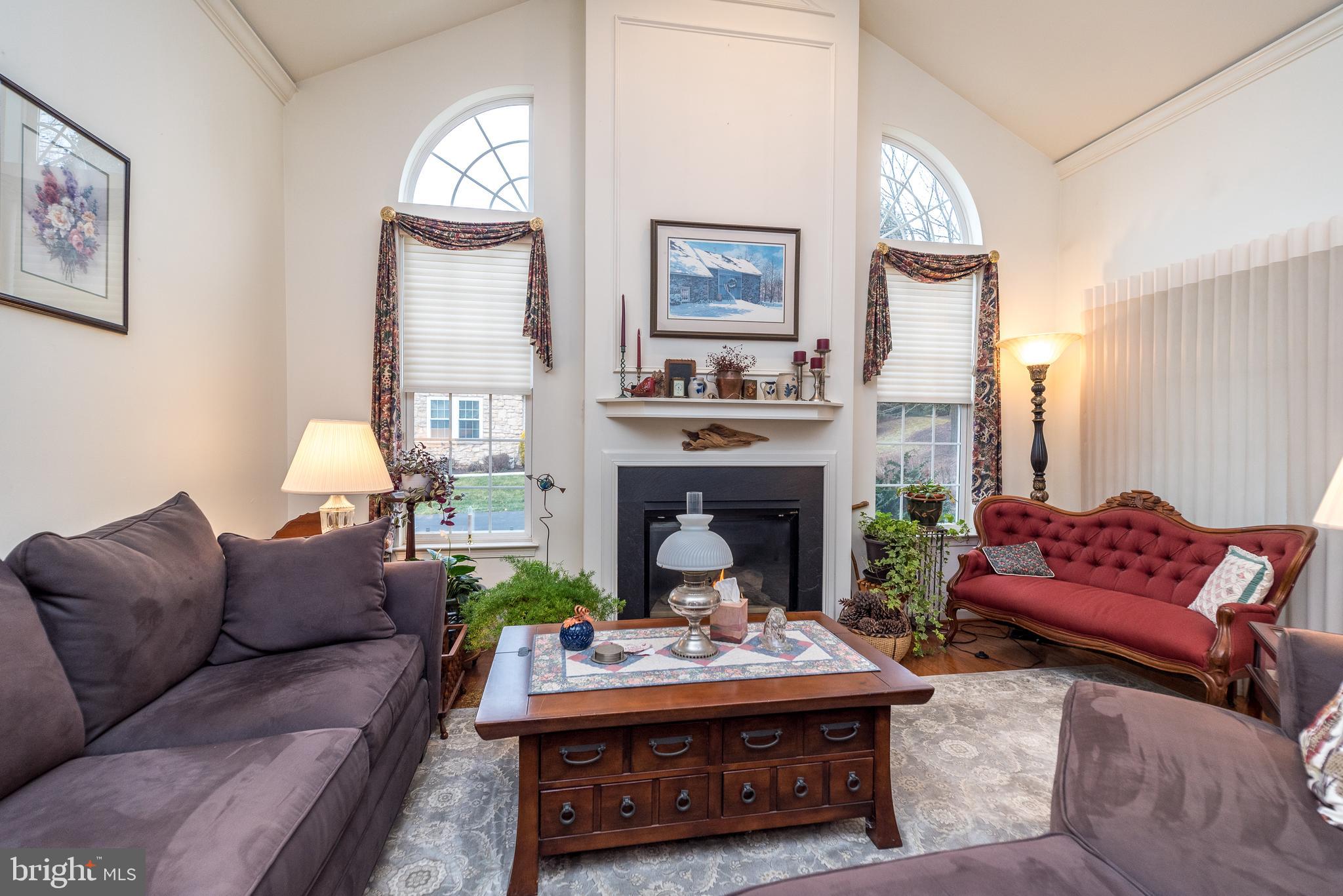 LIONSGATE - Residential