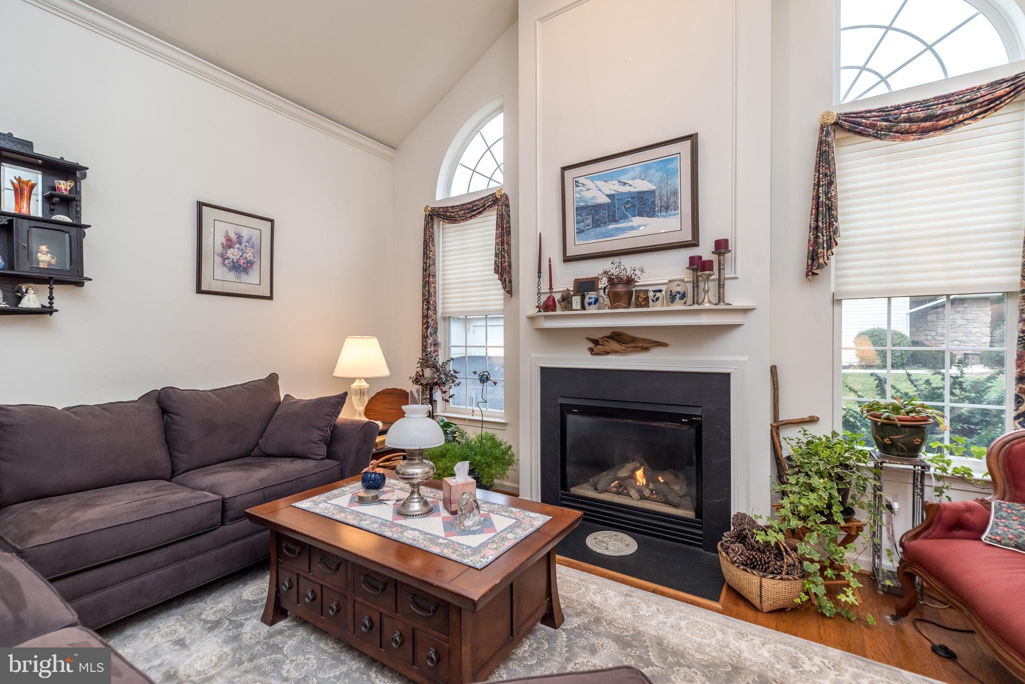 LIONSGATE - Residential