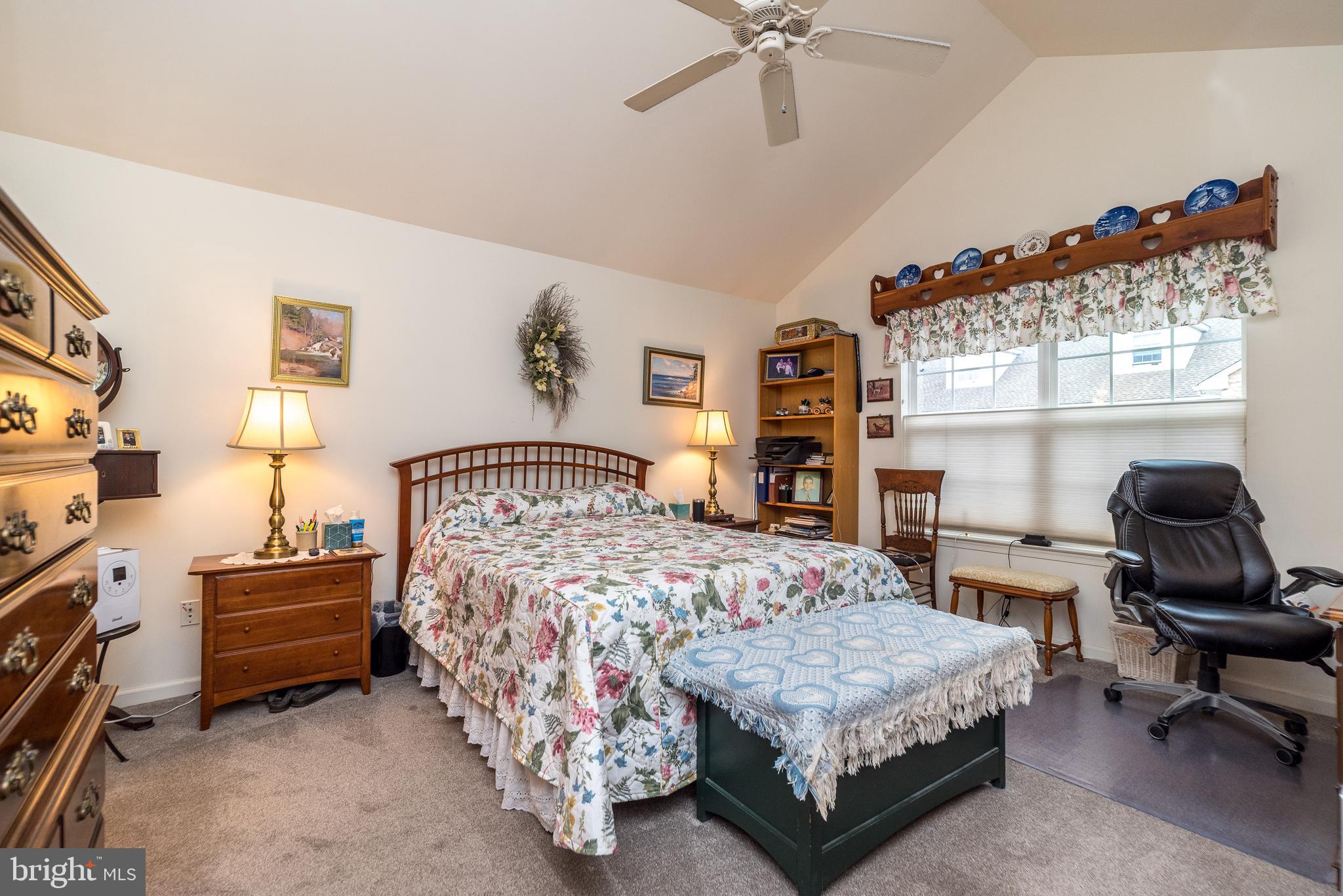 LIONSGATE - Residential