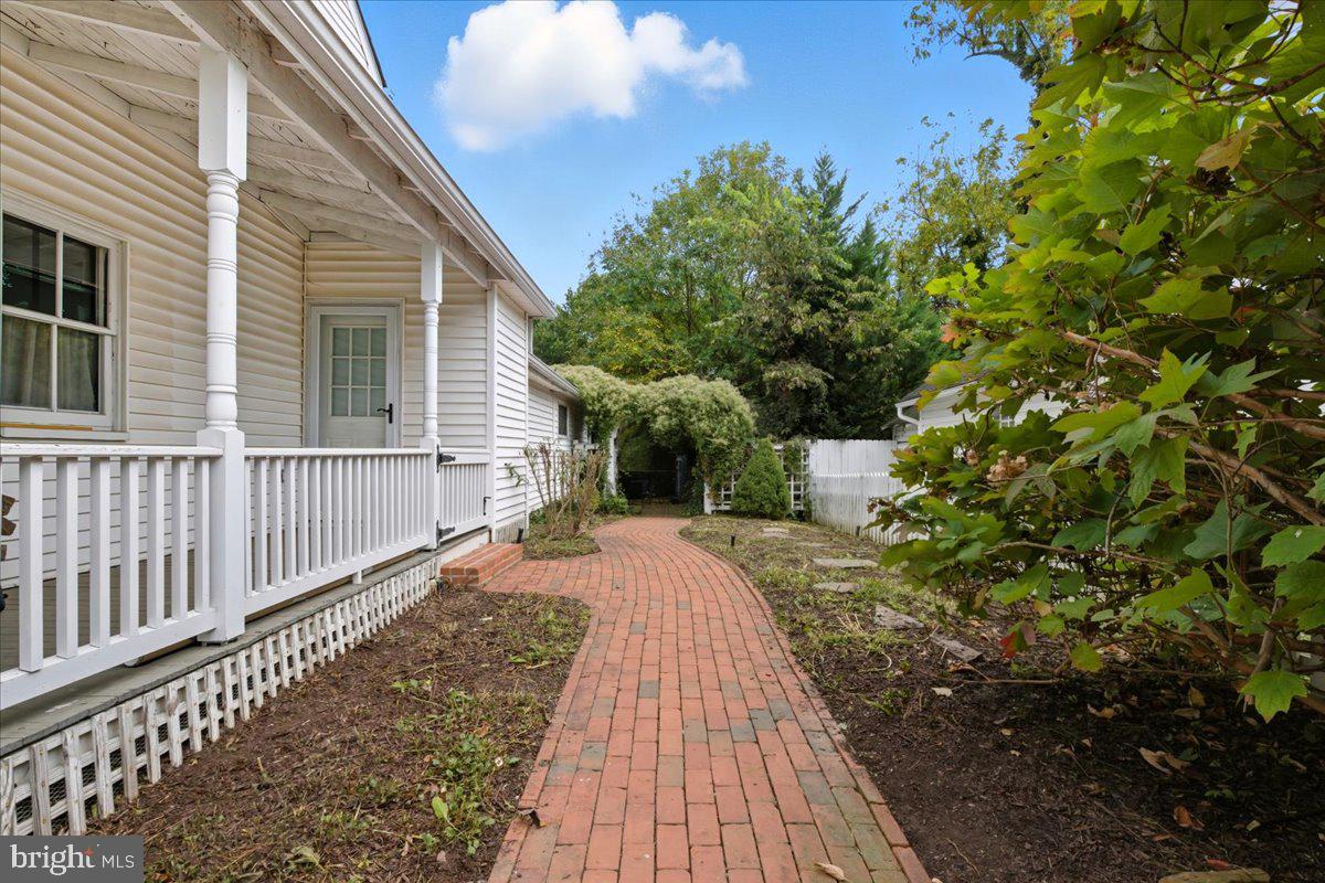 222 WIRT STREET NW