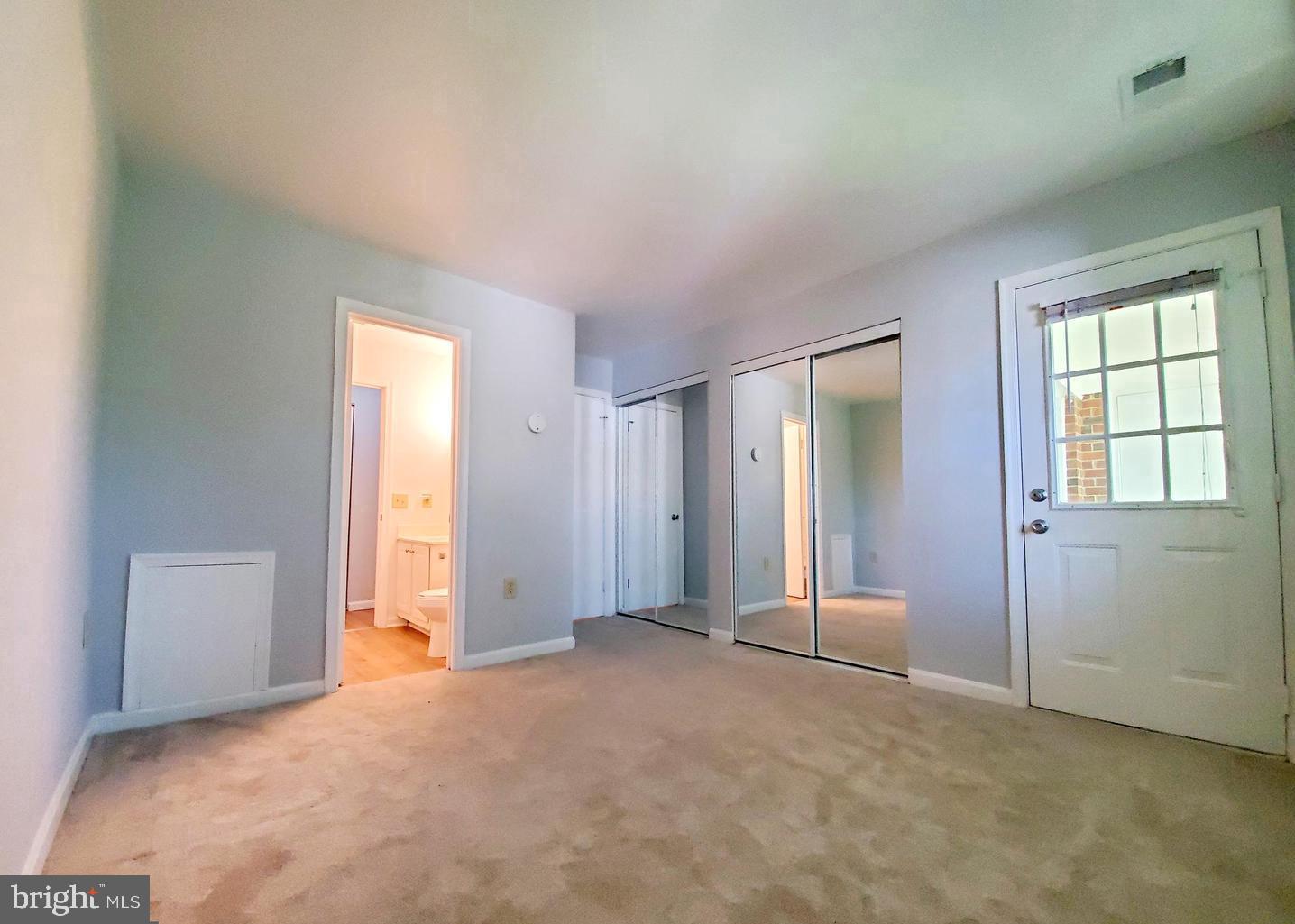 FLOWER HILL - Residential Lease