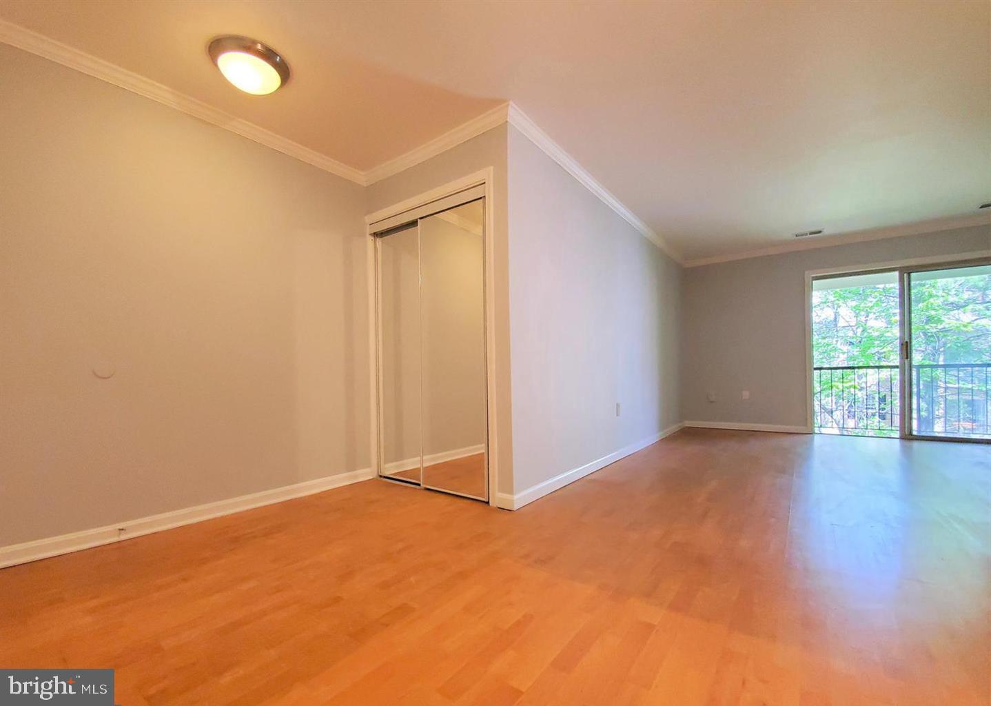 FLOWER HILL - Residential Lease