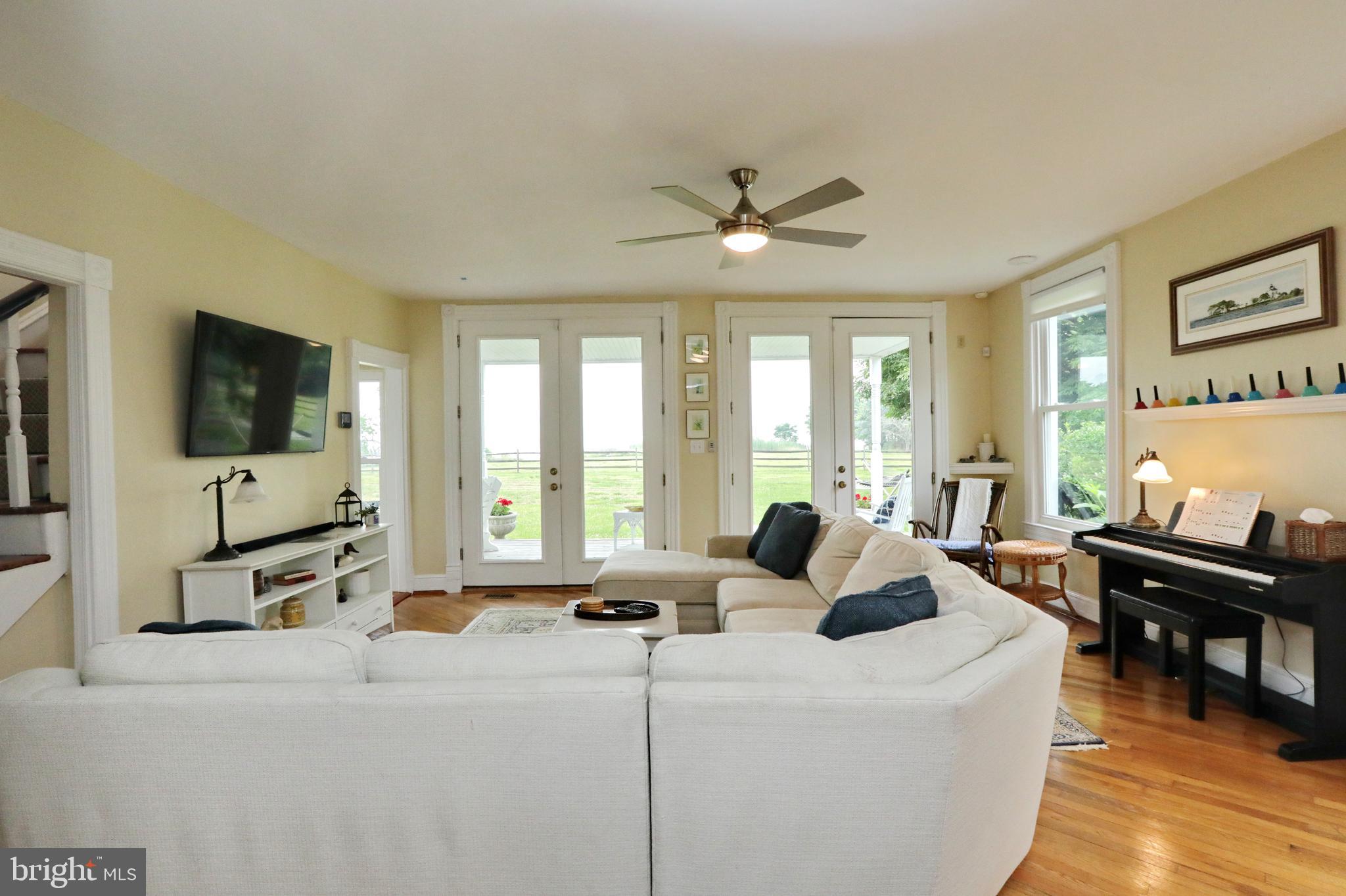 CHERRY FARMS - Residential