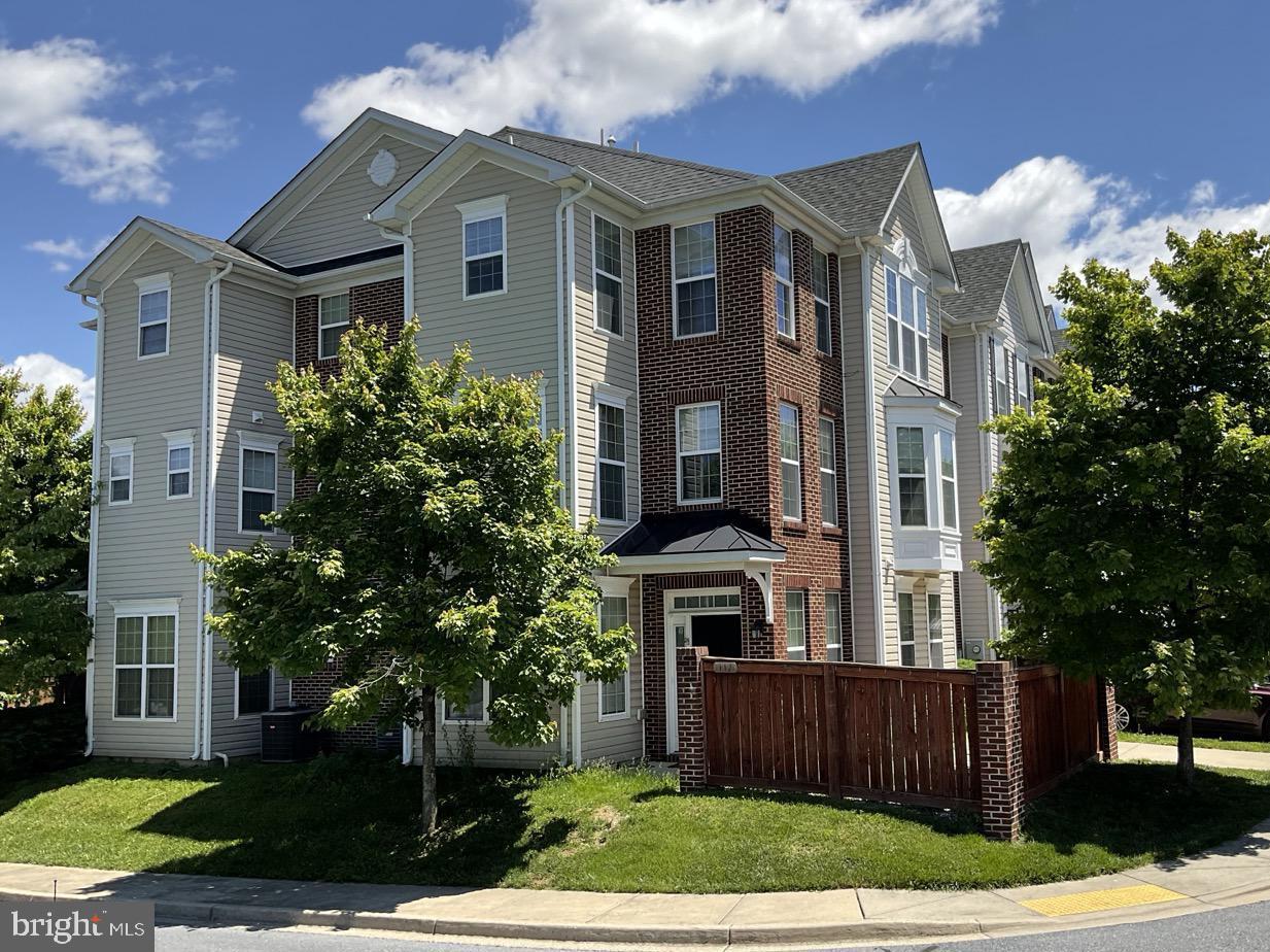 Renter’s dream home is now available for you! This stunning 3-level end-unit townhome in the heart of Frederick offers driveway parking, a partially fenced front yard, and extra neighborhood parking just across the street. The open-concept main level features hardwood floors, a gourmet kitchen with stainless steel appliances, a large pantry, and a combined living/dining area perfect for entertaining. The second floor includes two spacious bedrooms, a full bath, and a laundry room. The entire top level is a private primary suite with a sitting area, spa-like bath, two-person shower, soaking tub, dual vanities, and a huge walk-in closet. Located minutes from Historic Downtown Frederick, parks, trails, major highways (I-70, I-270, Rt. 15), and the MARC train. Comfort, style, and convenience await—schedule your showing today!