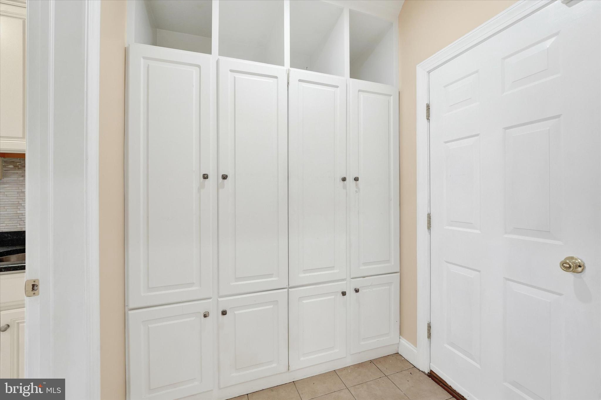 CARISBROOKE - Residential