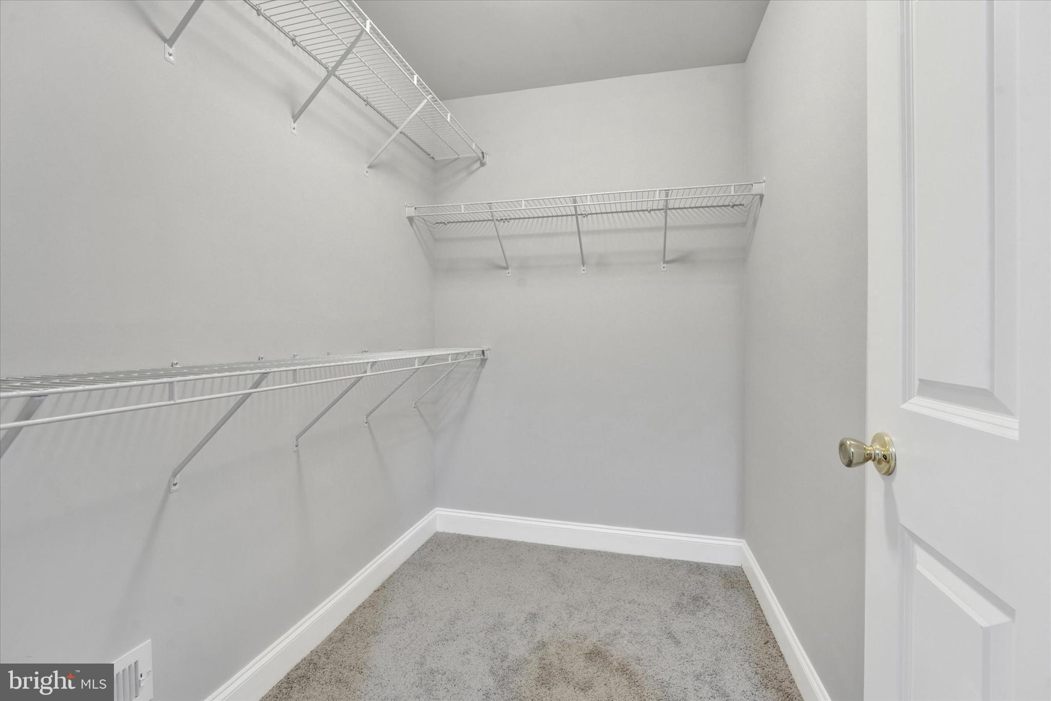 CARISBROOKE - Residential